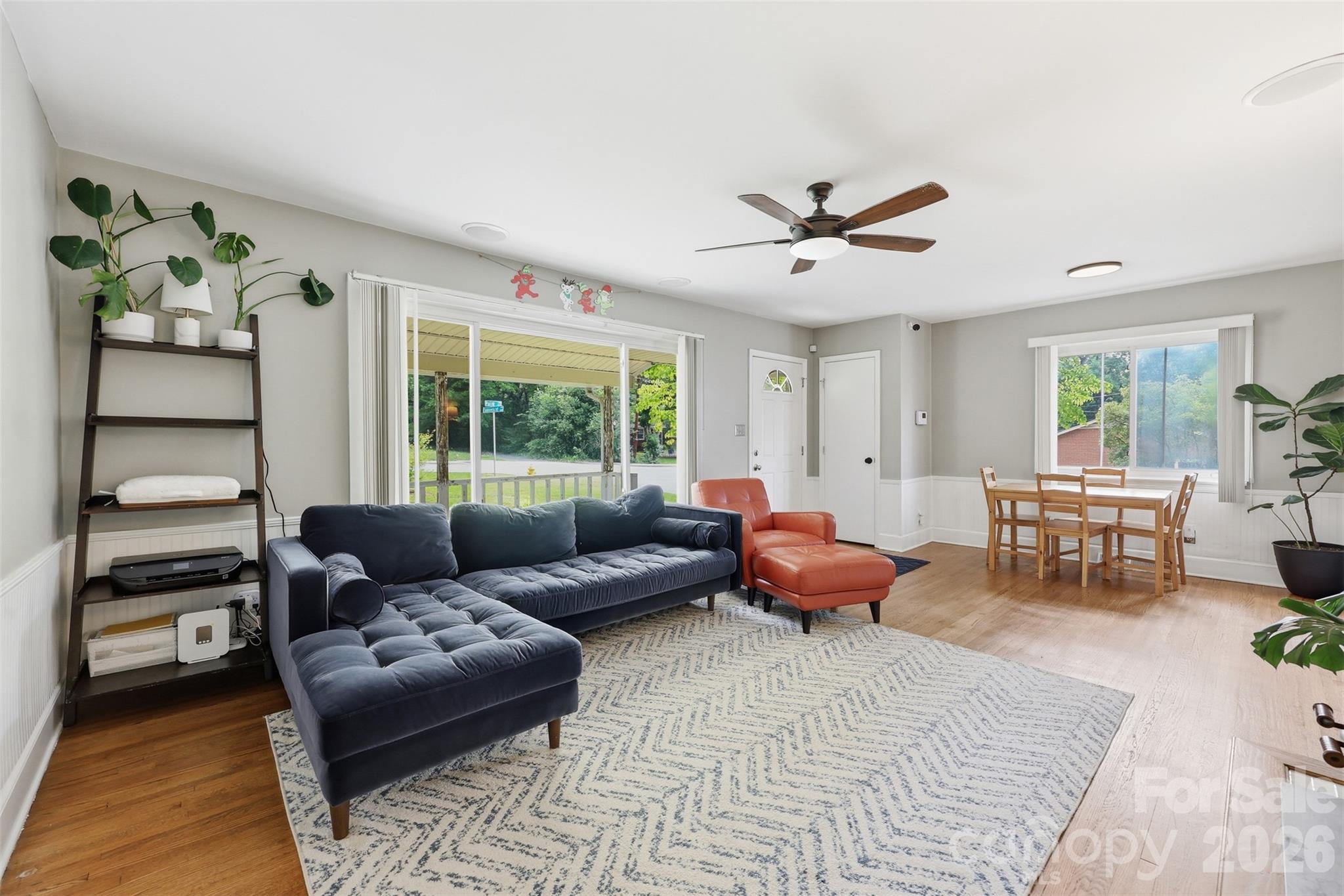 2736 Palm Avenue — Charlotte