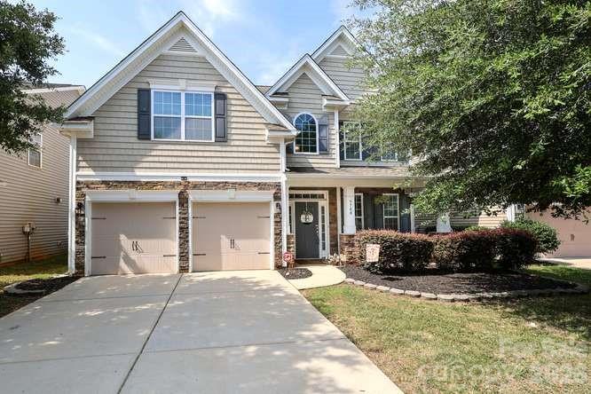 9748 Elgin Moor Road — Charlotte