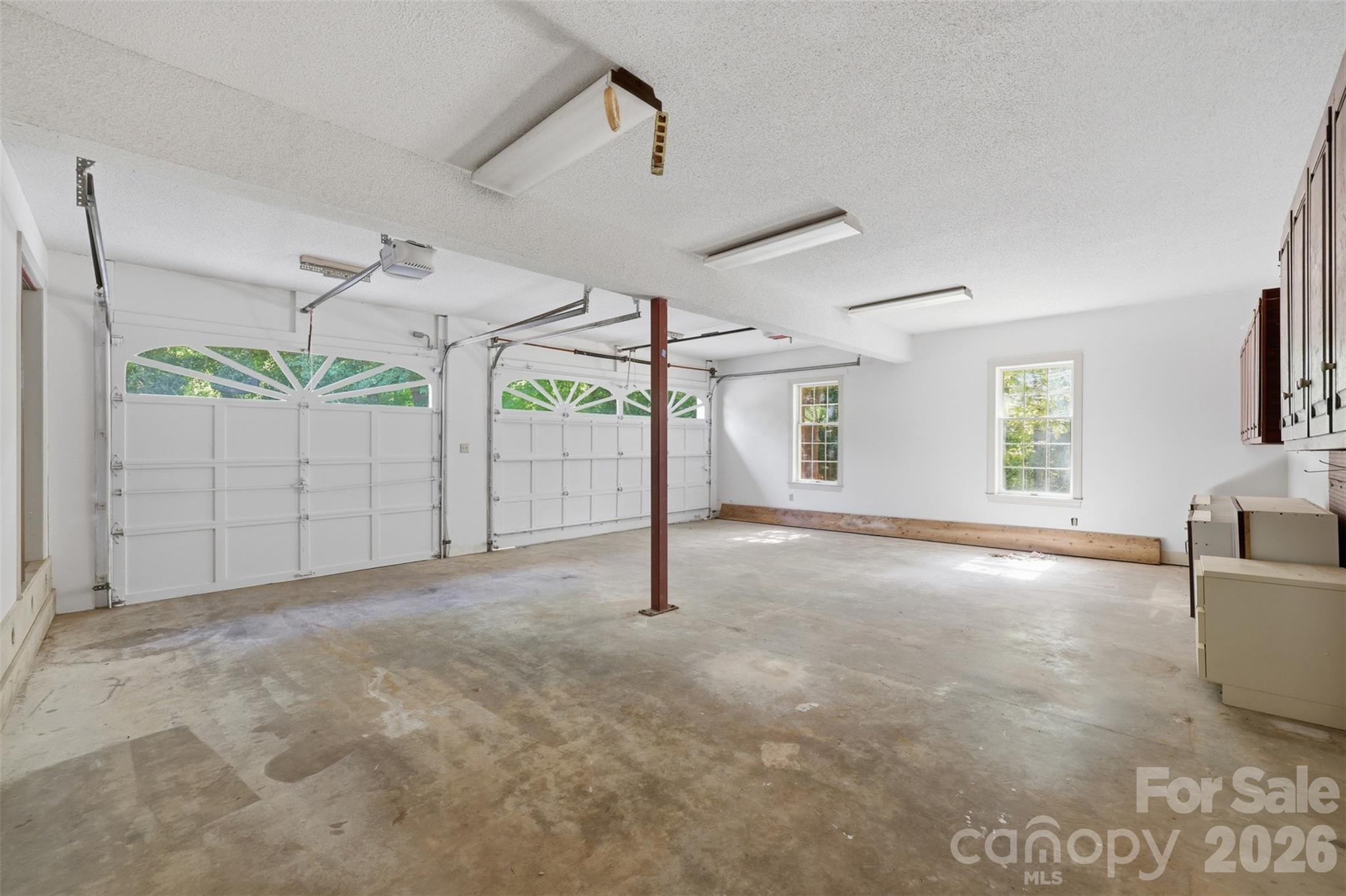 298 Shadowbrooke Lane — Mooresville