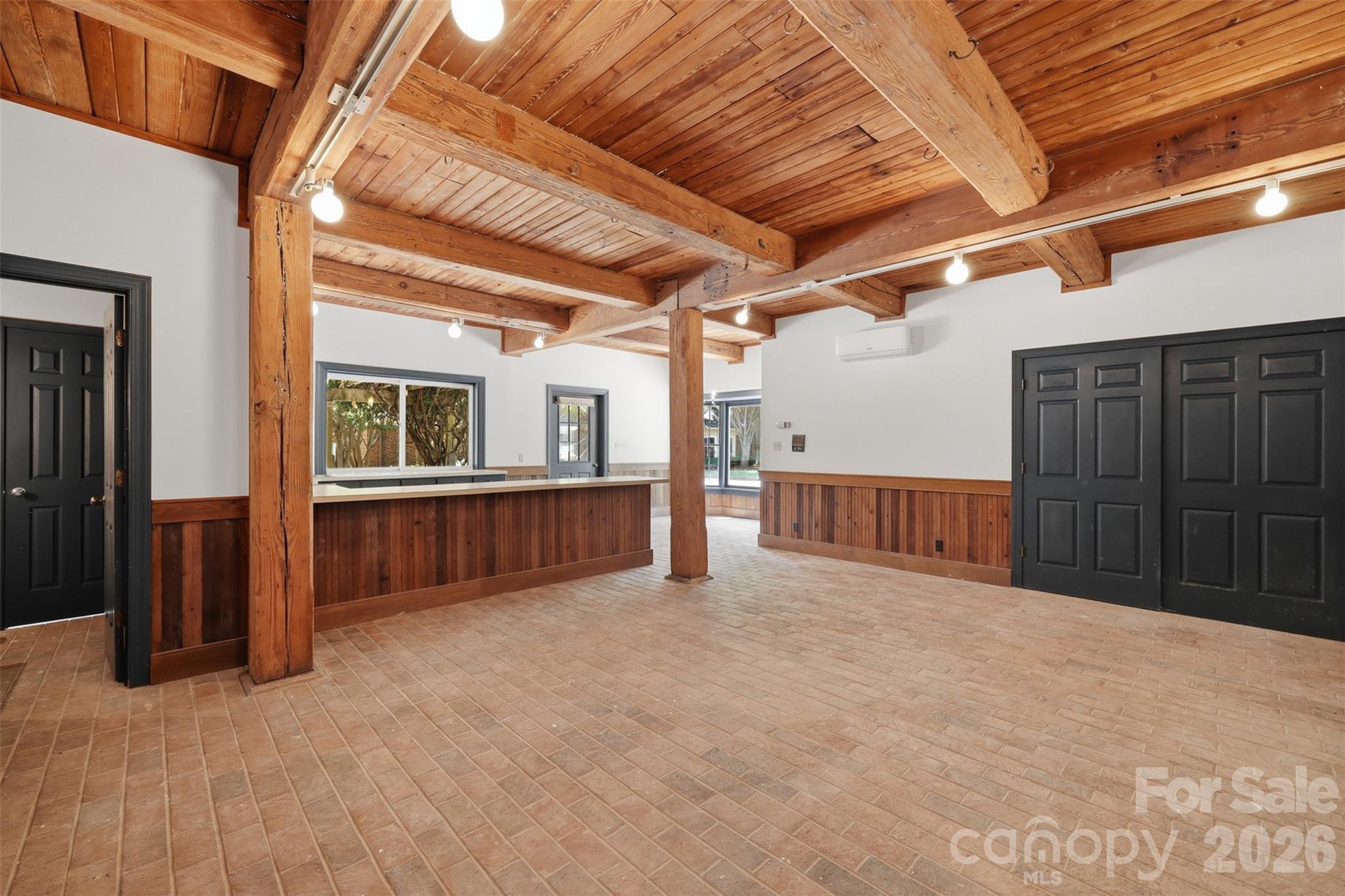 298 Shadowbrooke Lane — Mooresville