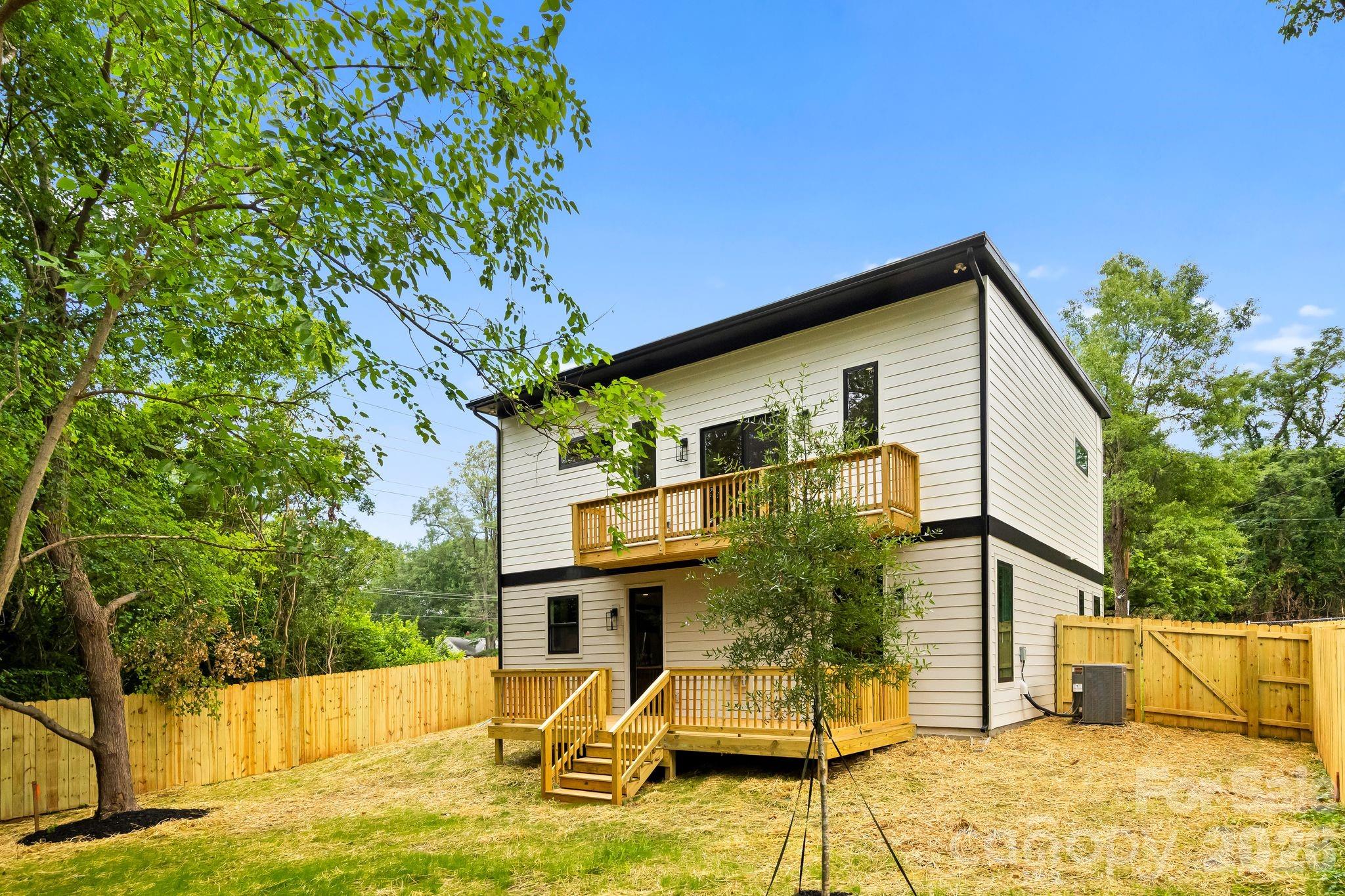 3031 Mathis Drive — Charlotte
