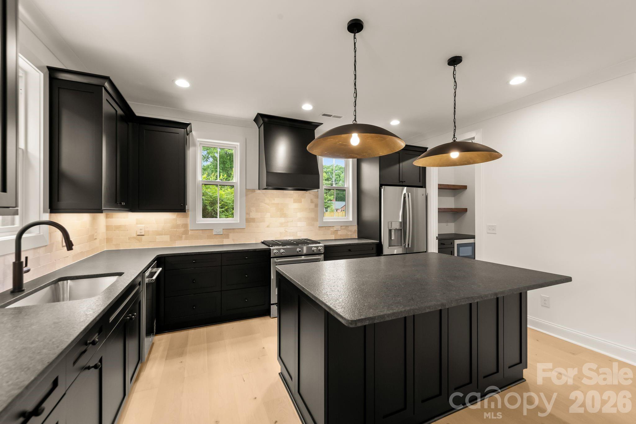 3031 Mathis Drive — Charlotte