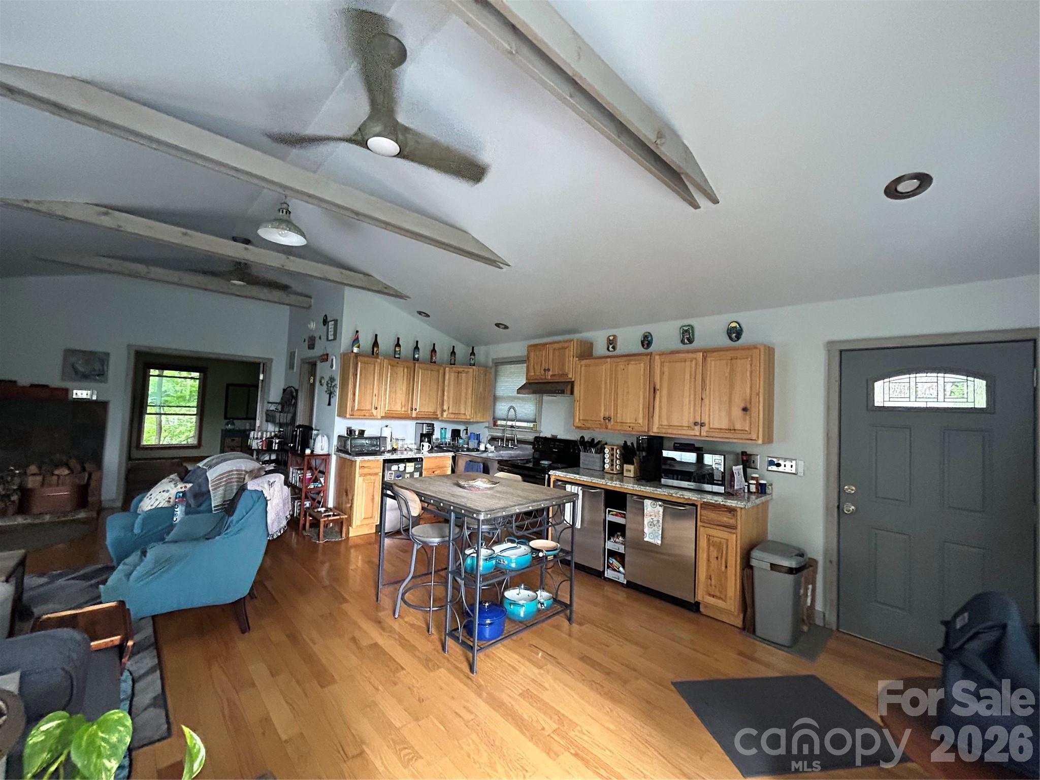 20 Kimberly Road — Black Mountain