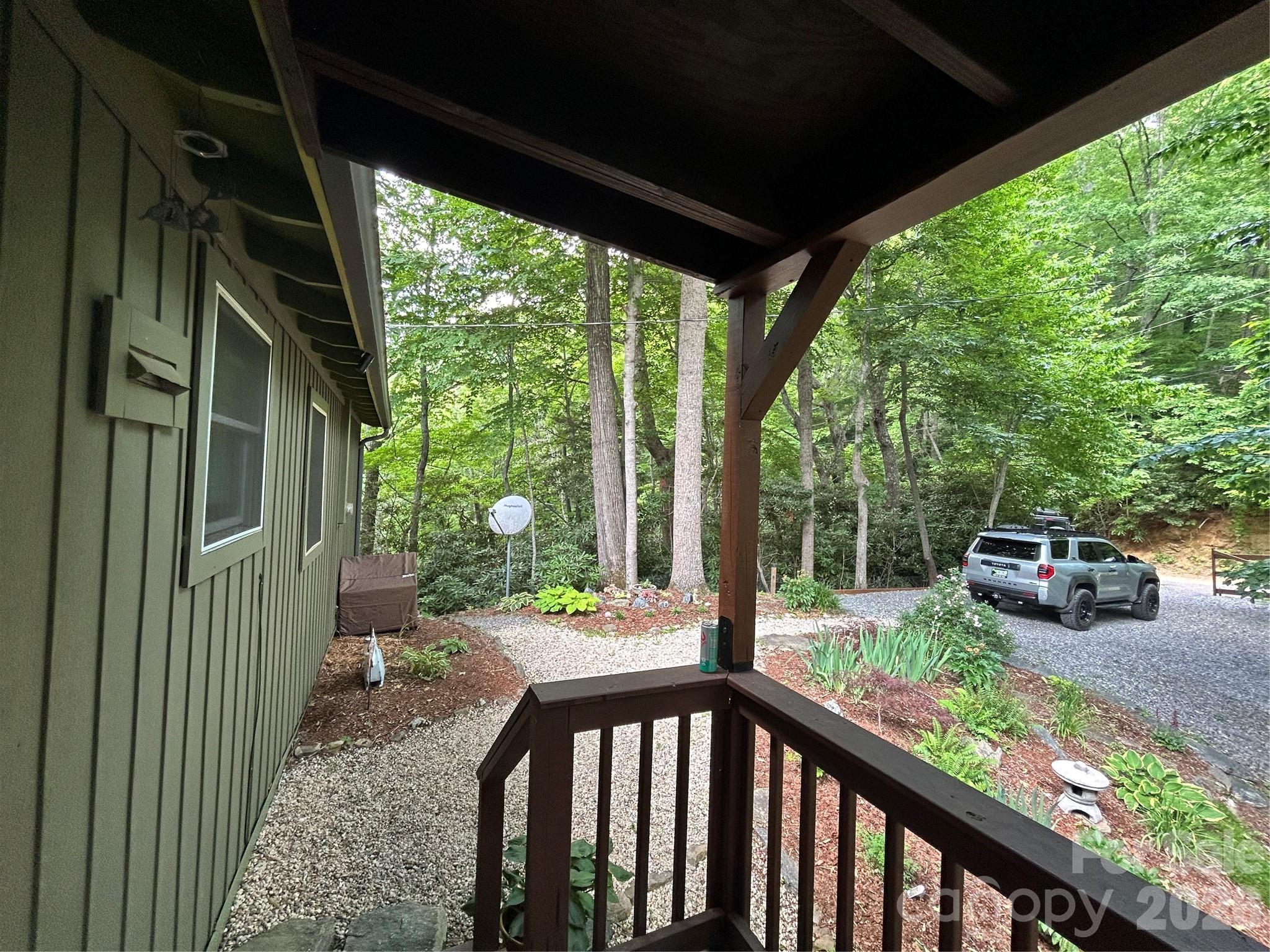 20 Kimberly Road — Black Mountain