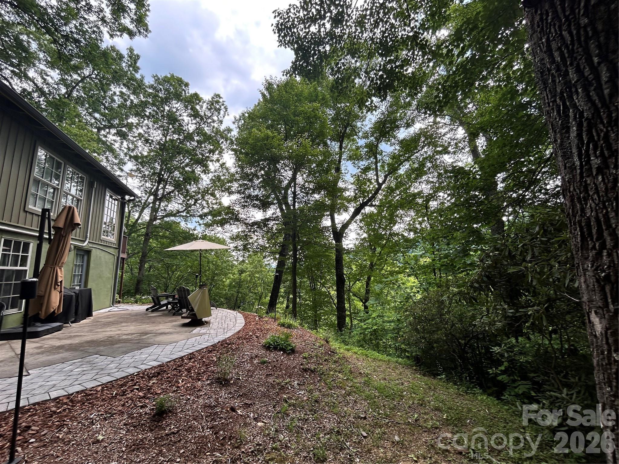 20 Kimberly Road — Black Mountain
