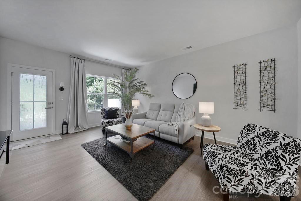 888 Prince Garret Way — Denver