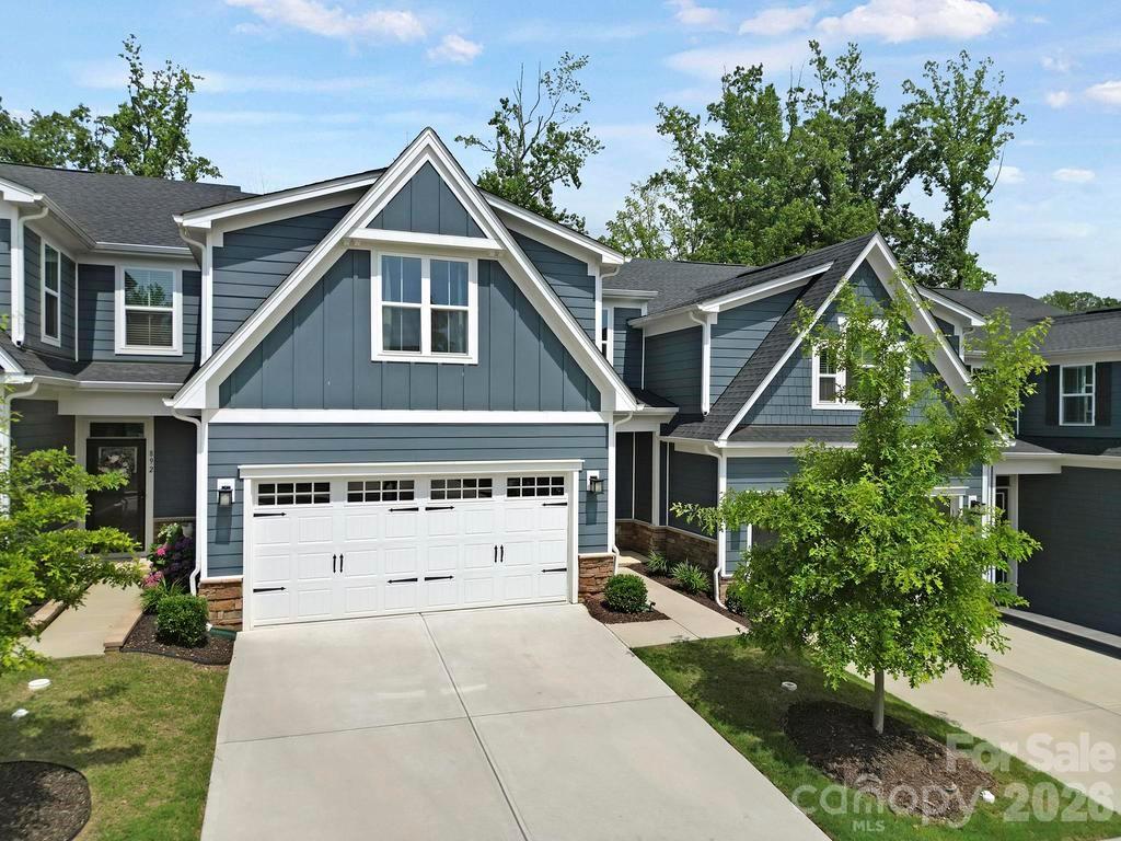 888 Prince Garret Way — Denver