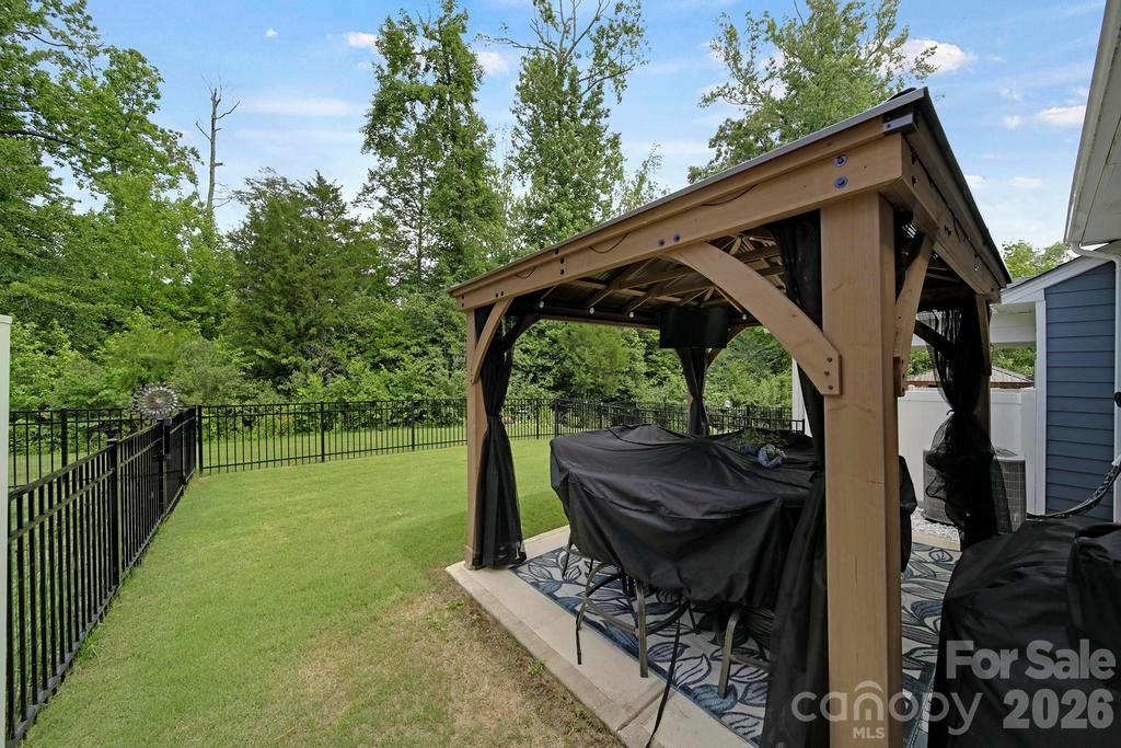 888 Prince Garret Way — Denver