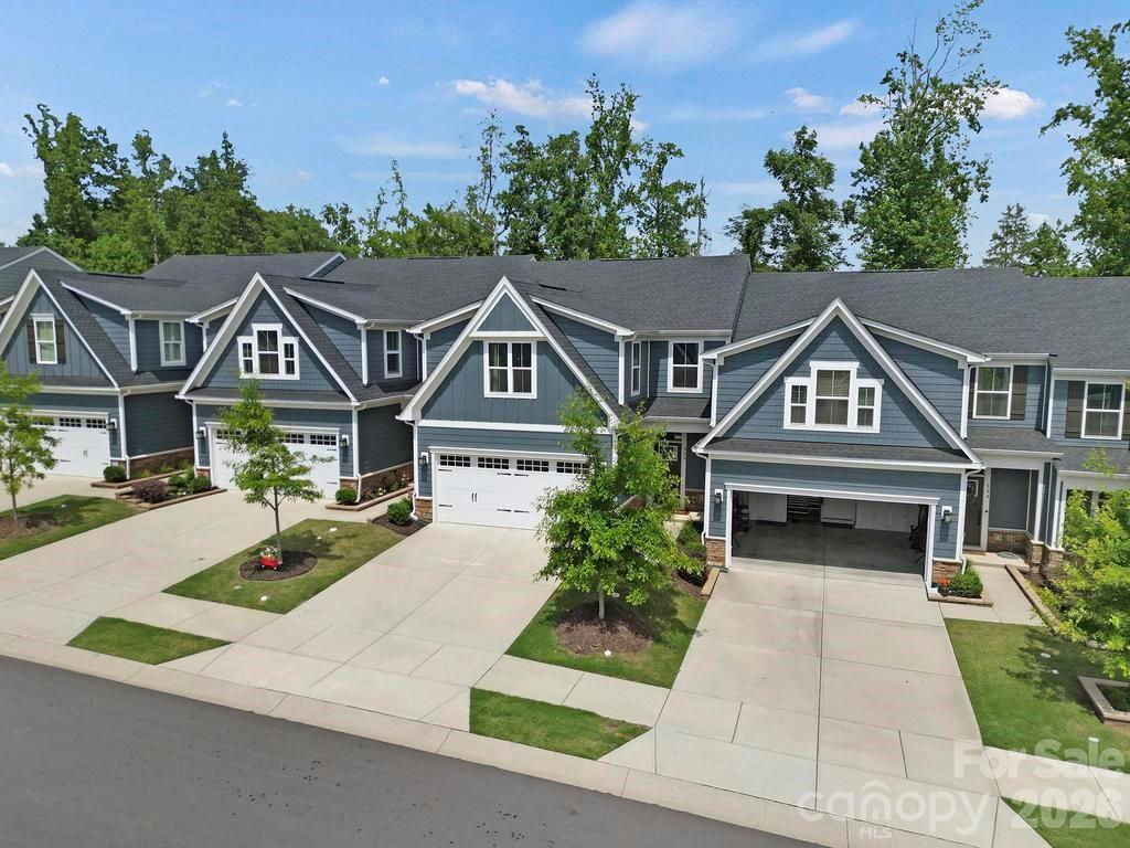 888 Prince Garret Way — Denver