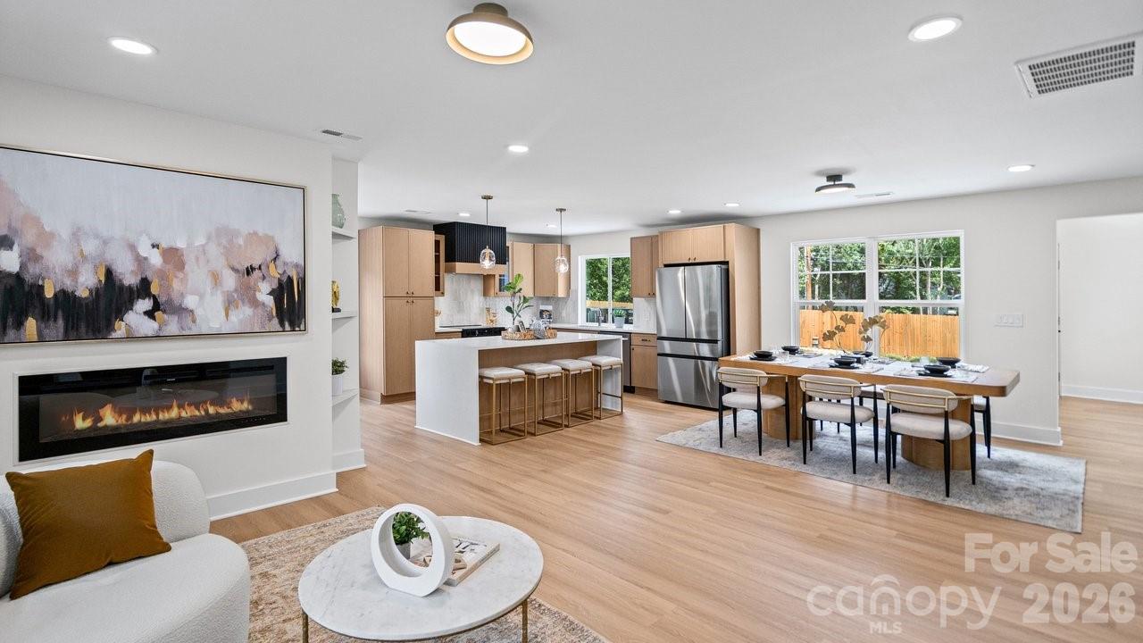 409 Scaleybark Road — Charlotte