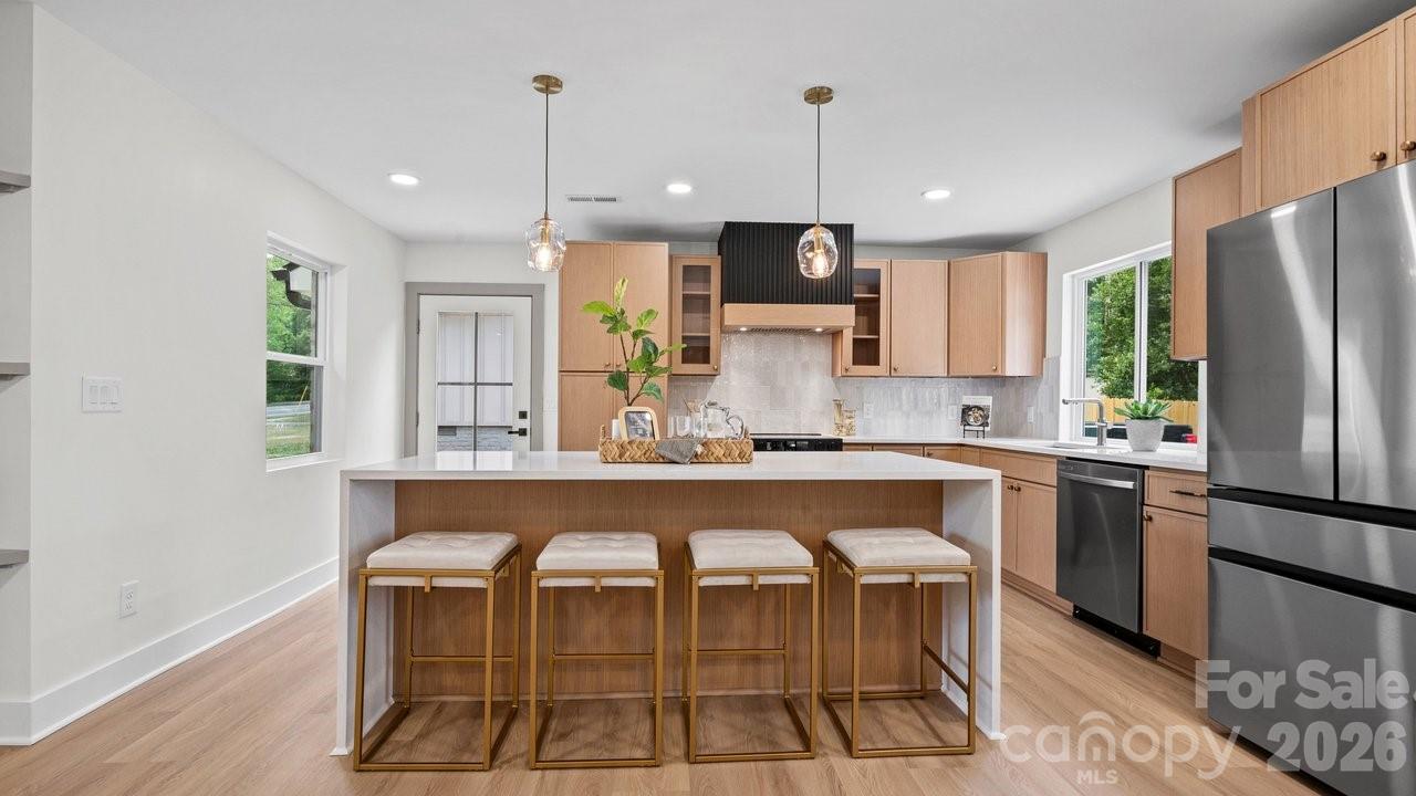 409 Scaleybark Road — Charlotte