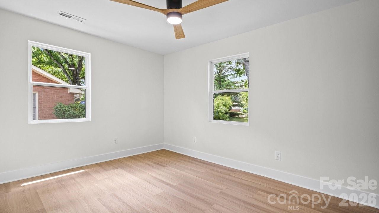 409 Scaleybark Road — Charlotte