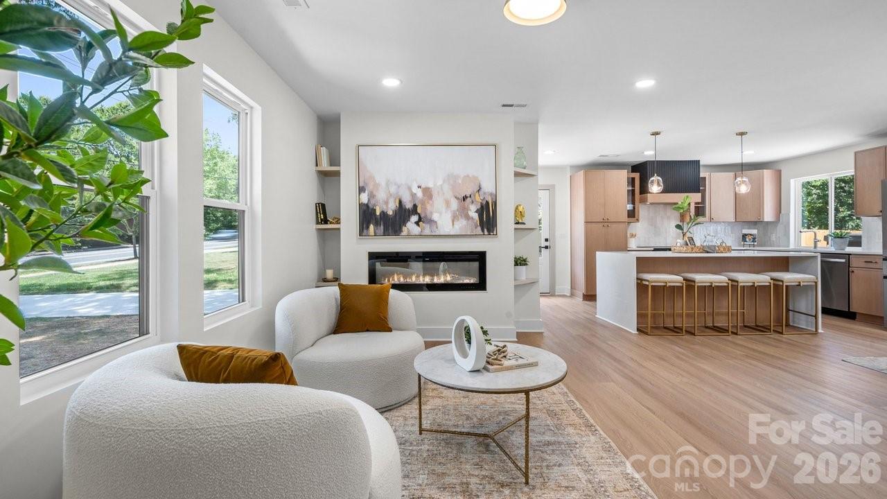 409 Scaleybark Road — Charlotte
