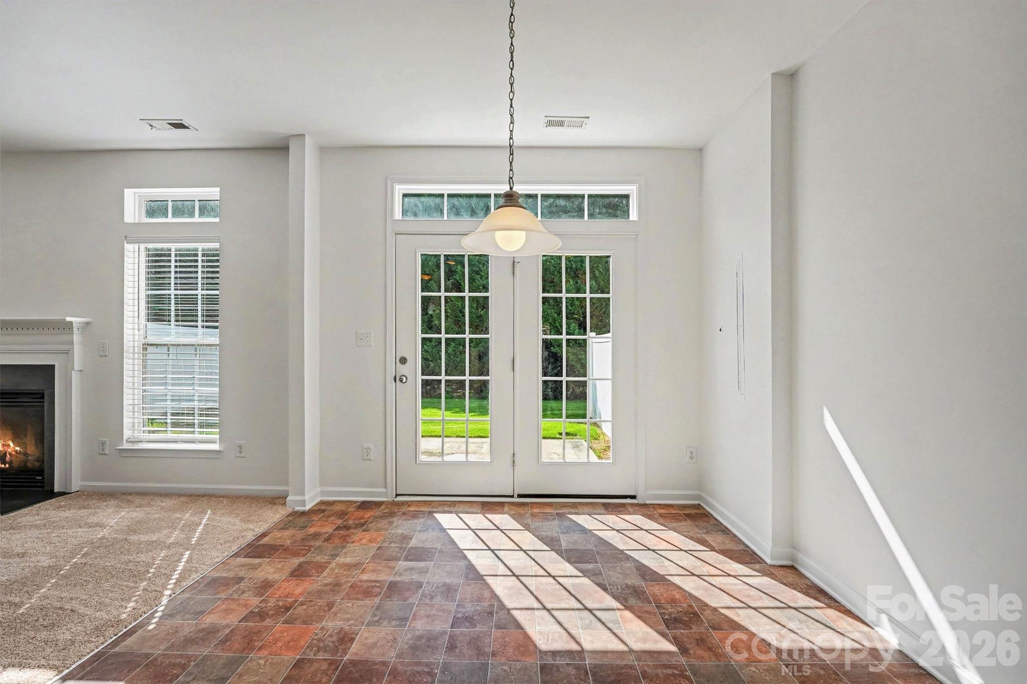 107 S Arcadian Way — Mooresville