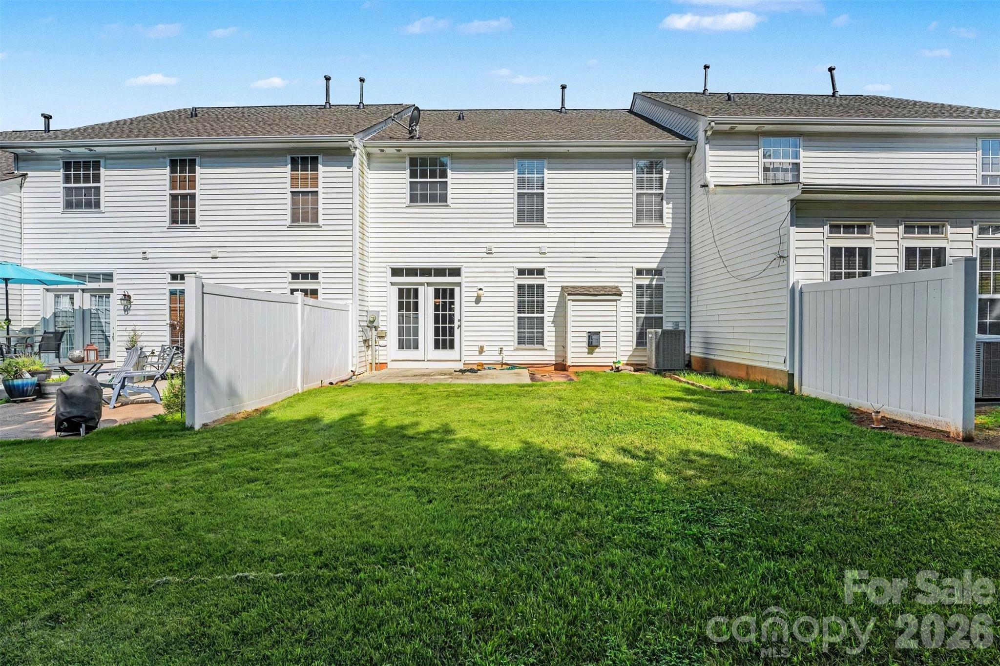 107 S Arcadian Way — Mooresville