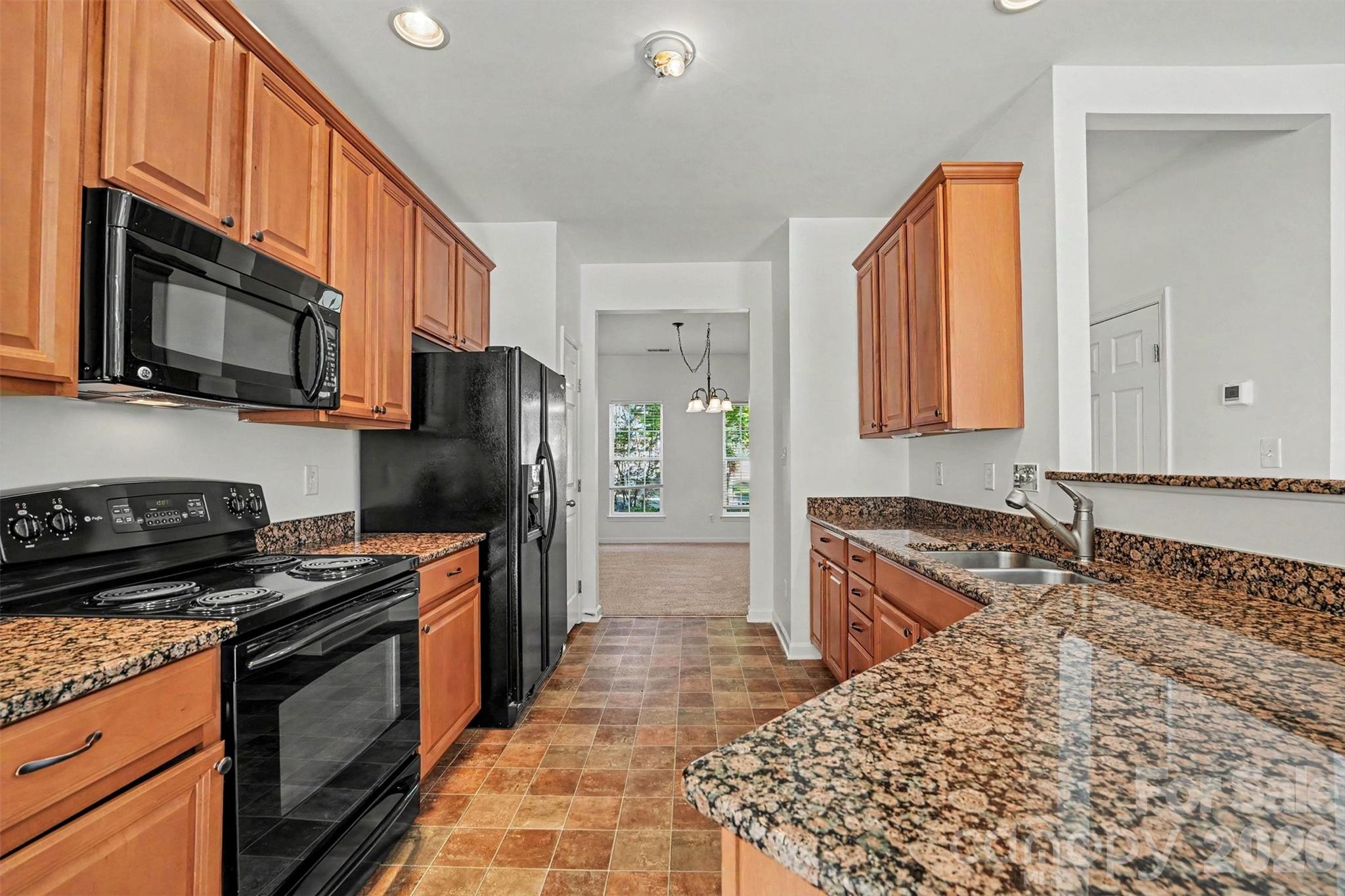 107 S Arcadian Way — Mooresville