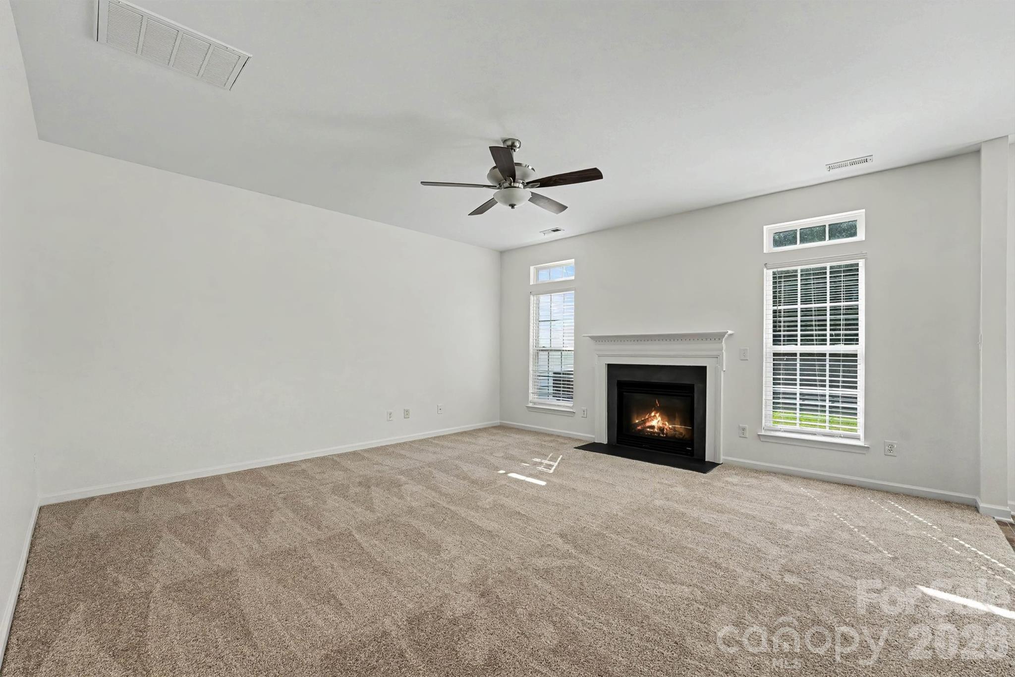 107 S Arcadian Way — Mooresville
