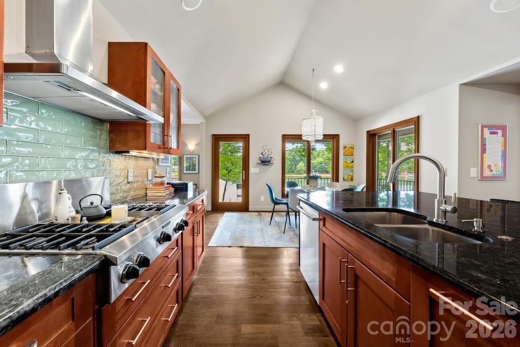 165 Woodstream Circle — Mooresville