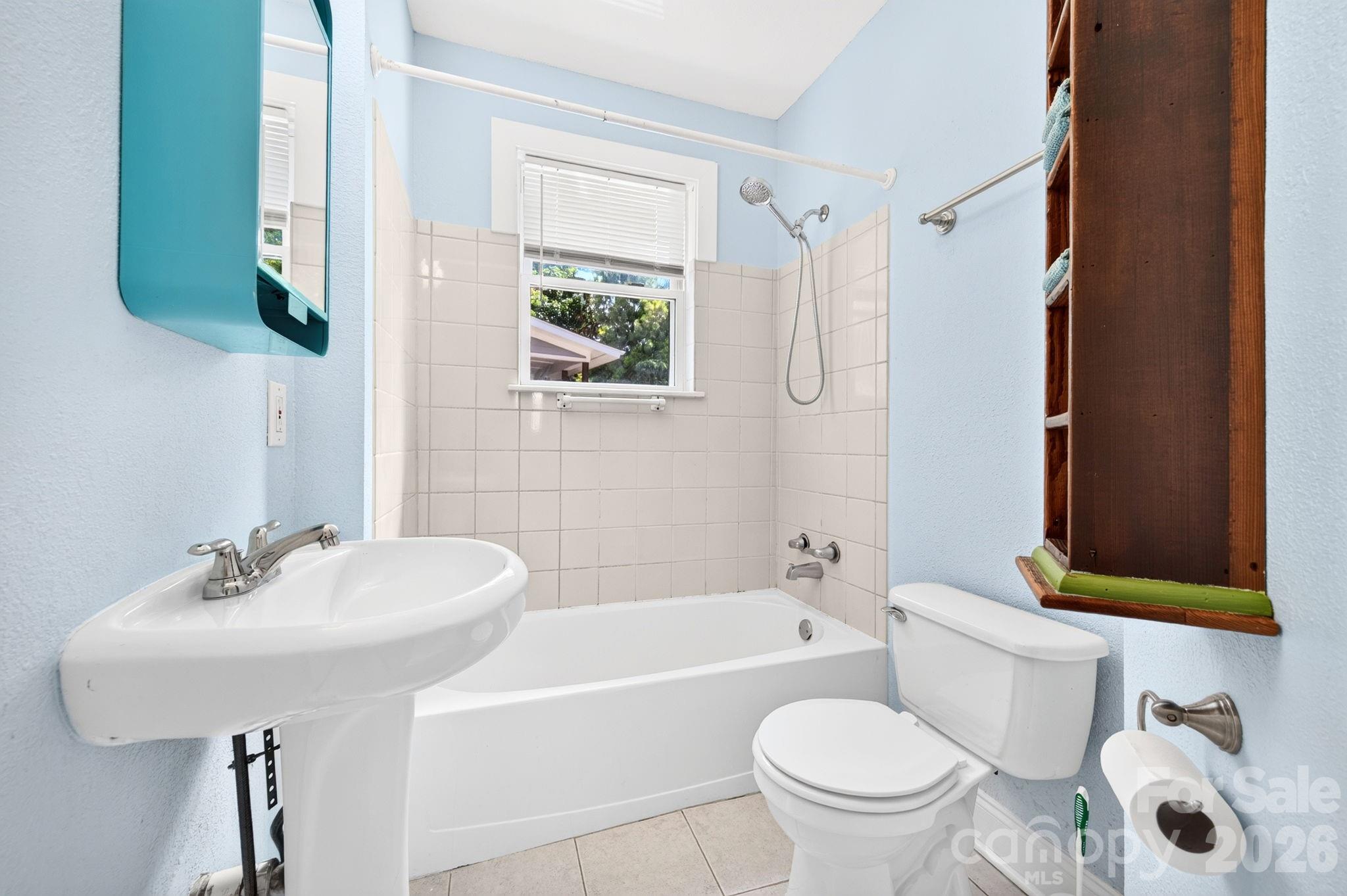 28 Chatham Road — Asheville
