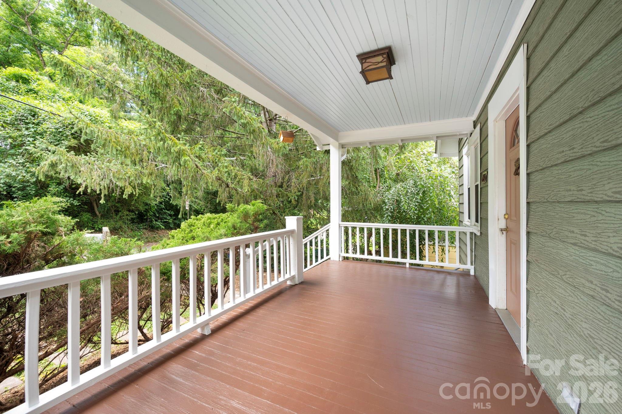 28 Chatham Road — Asheville