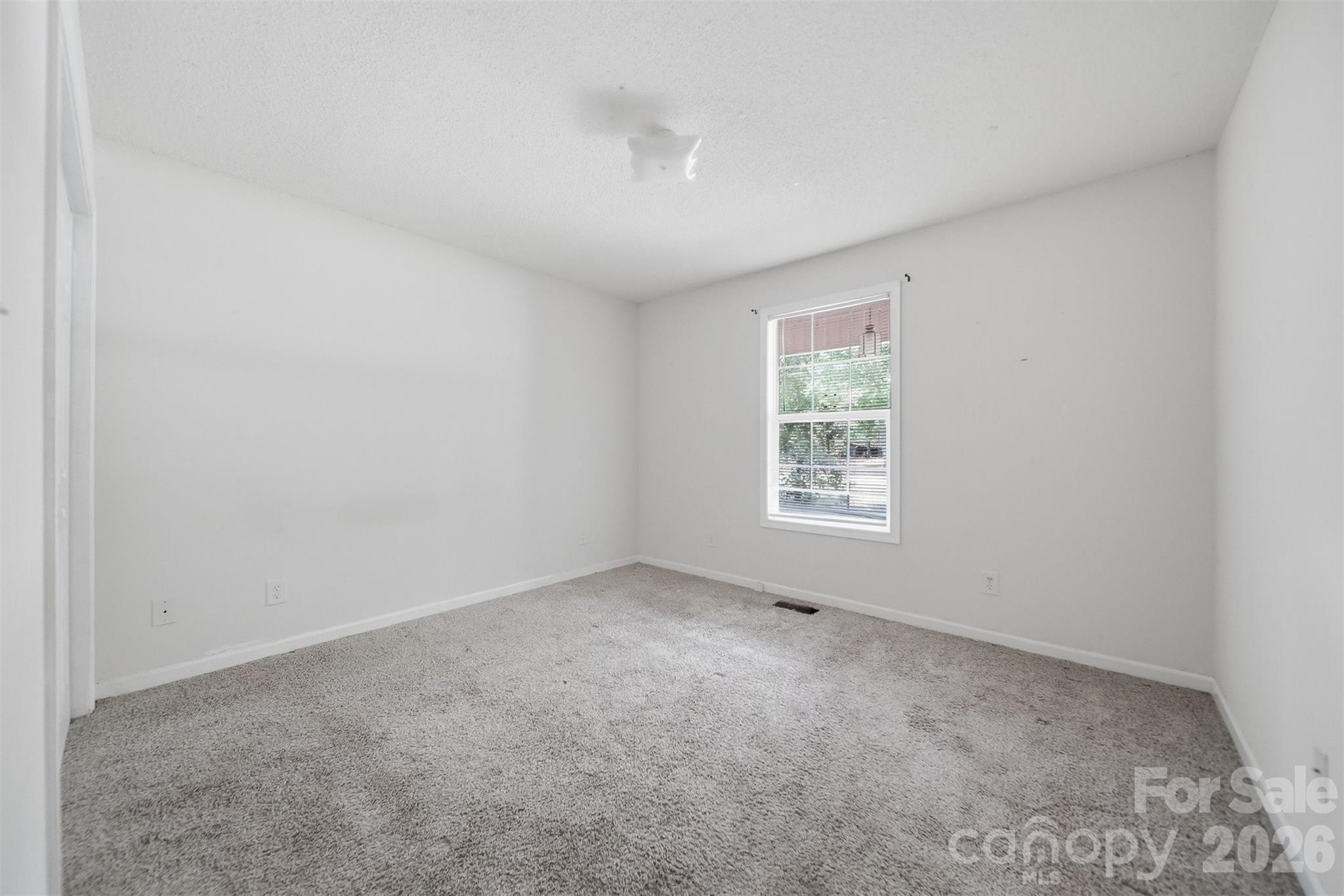 800 Horseshoe Lake Road — Lincolnton