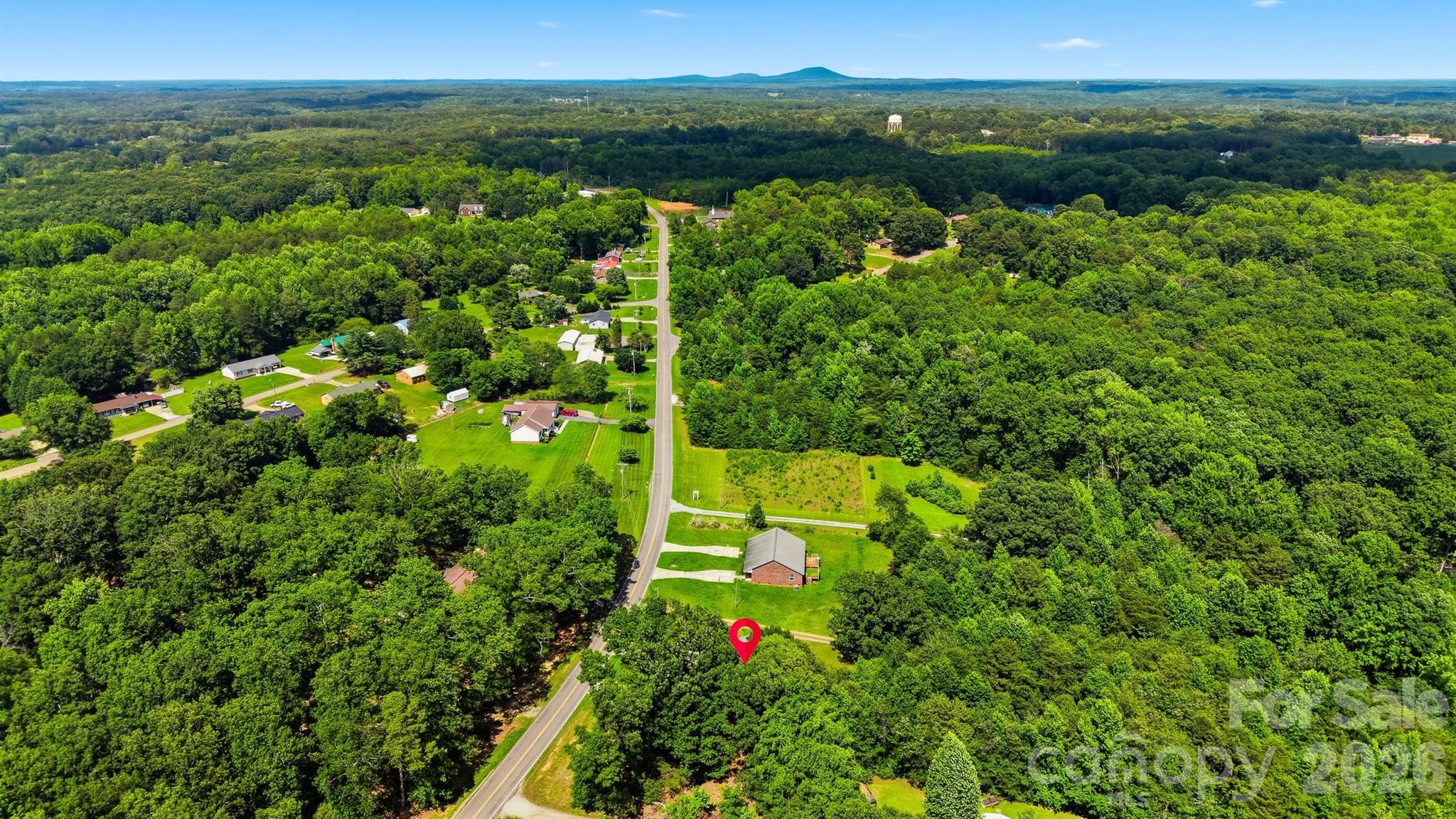 800 Horseshoe Lake Road — Lincolnton