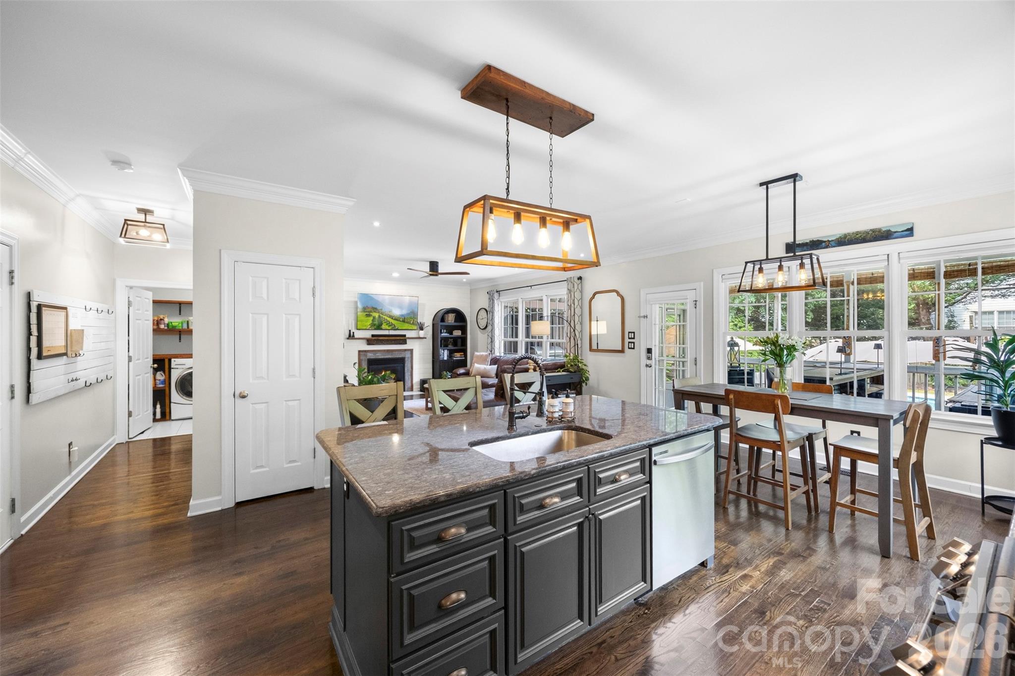 3085 River Bend Drive — Tega Cay