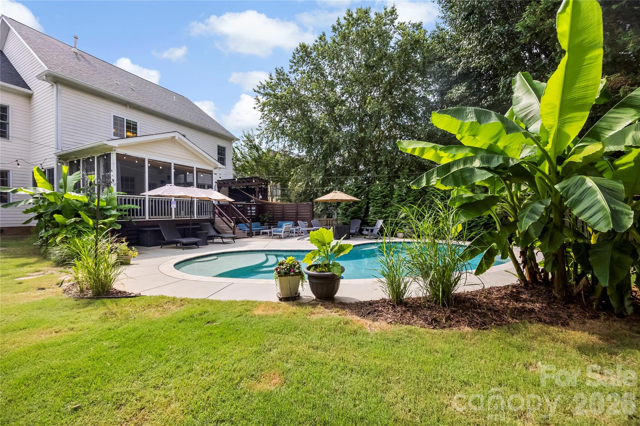 3085 River Bend Drive — Tega Cay