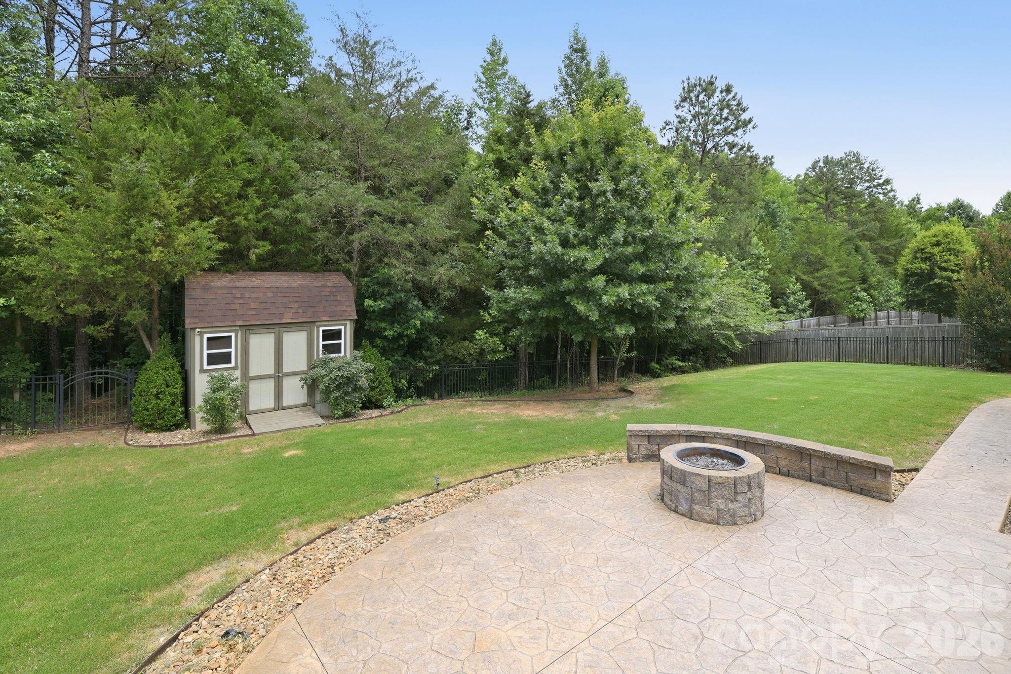 2411 Madeira Circle — Waxhaw