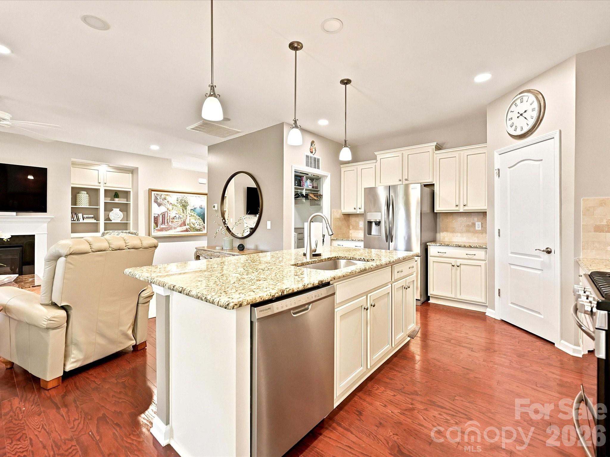 1726 Tailed Hawk Way — Fort Mill