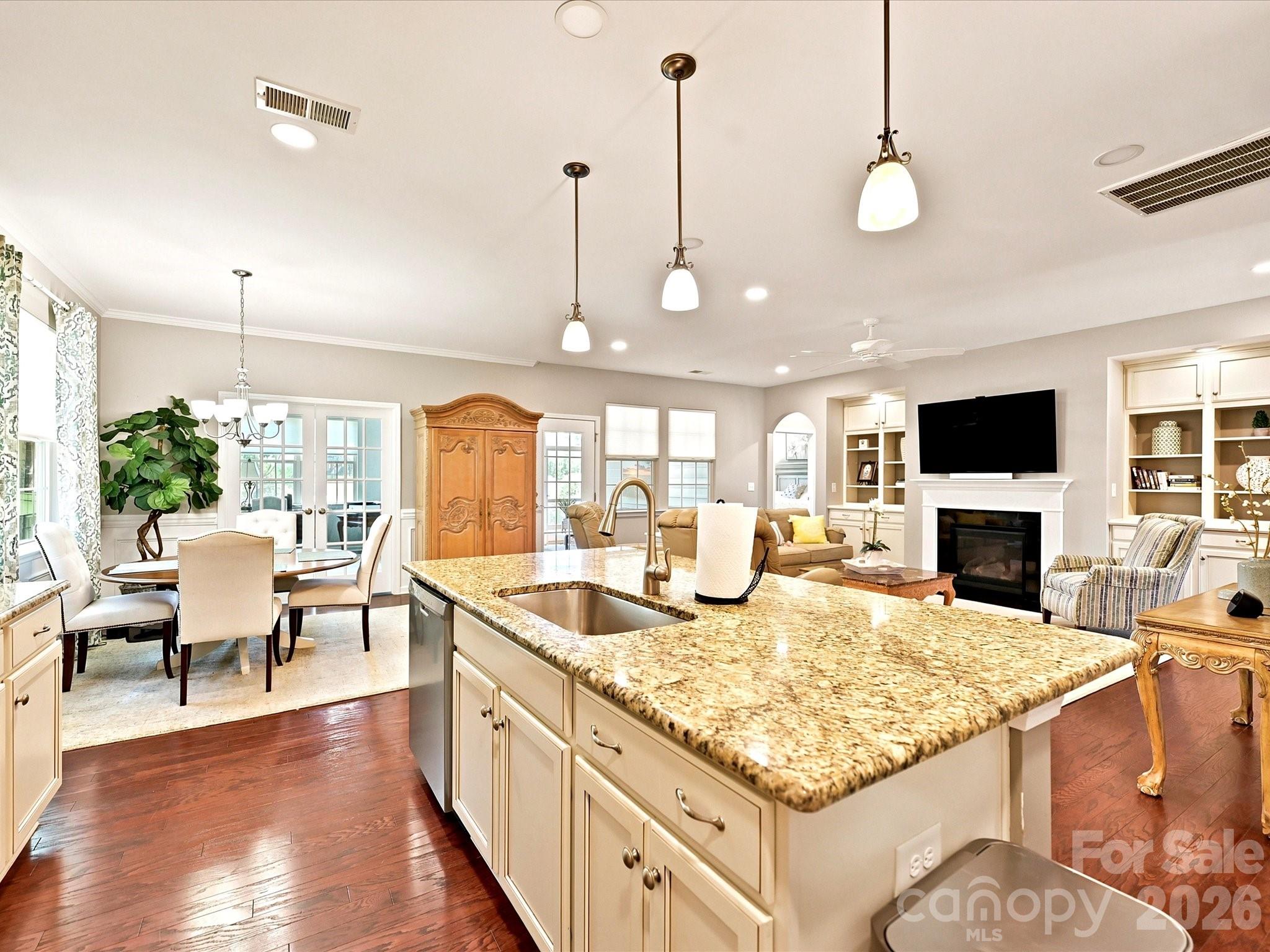 1726 Tailed Hawk Way — Fort Mill