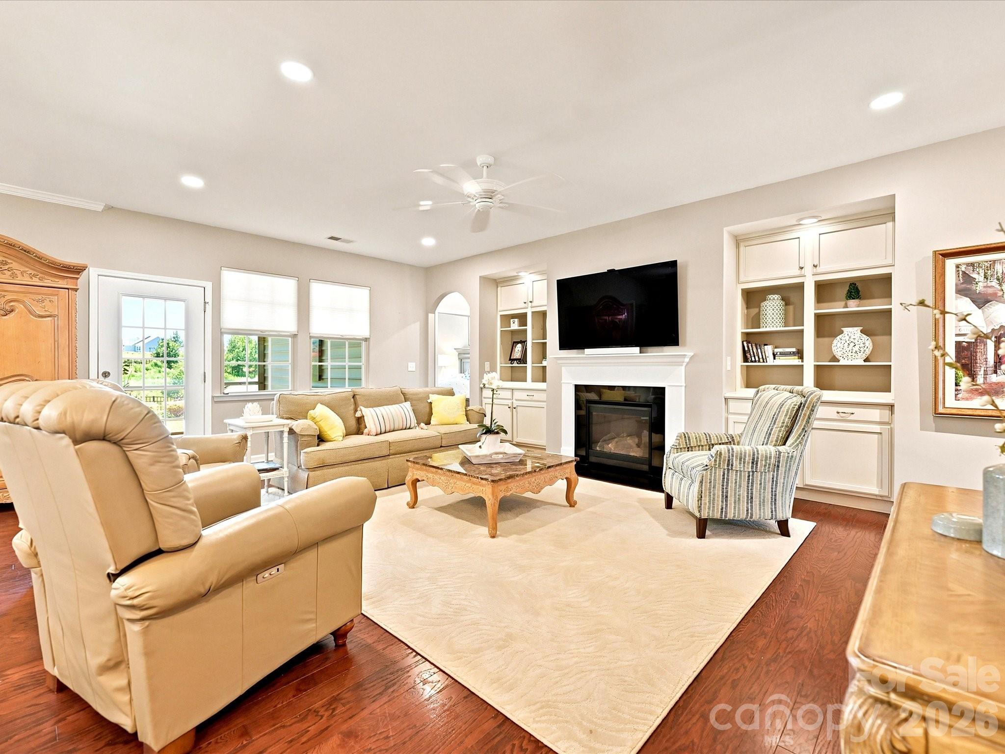 1726 Tailed Hawk Way — Fort Mill