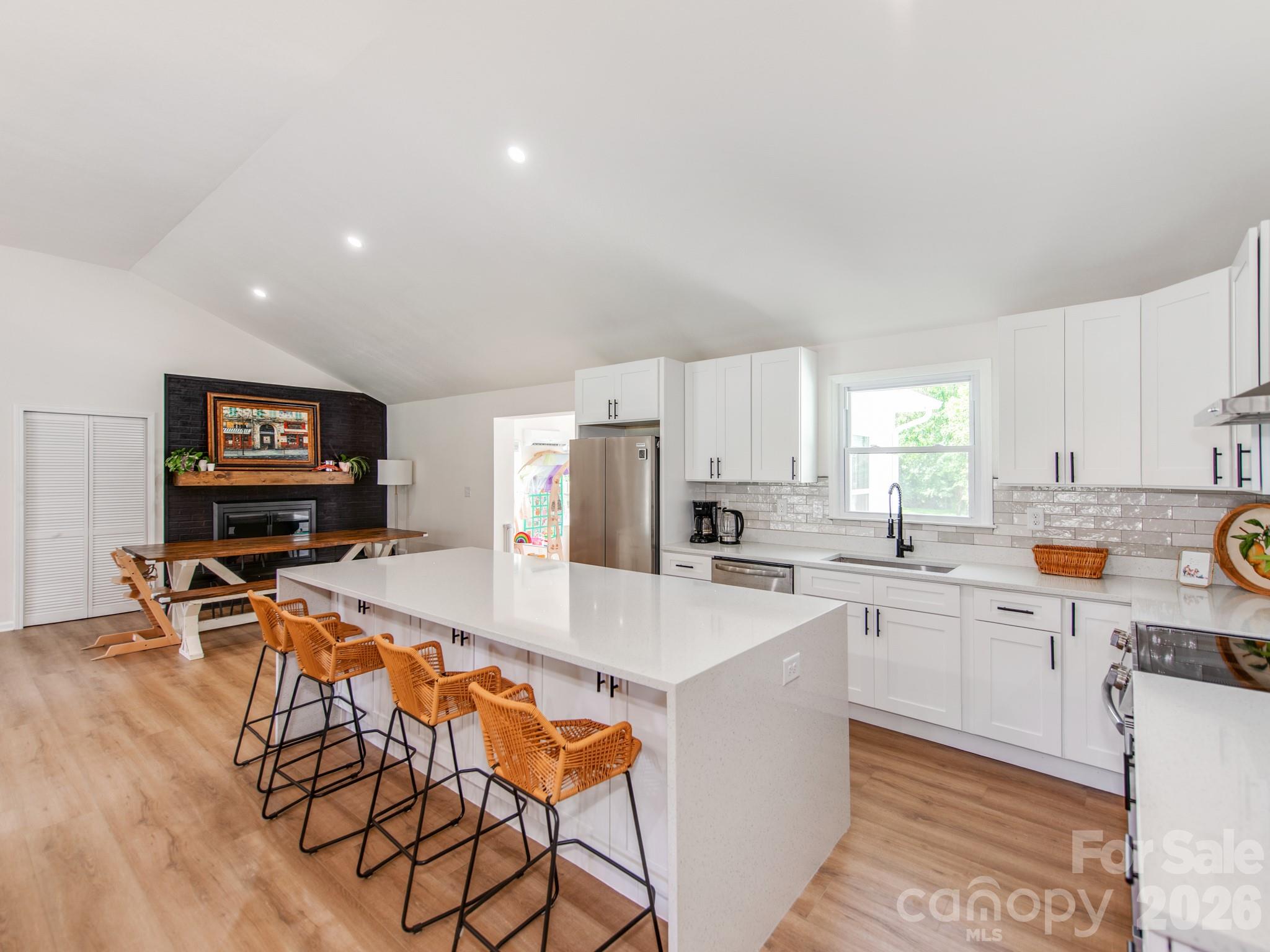 629 Belmorrow Drive — Charlotte