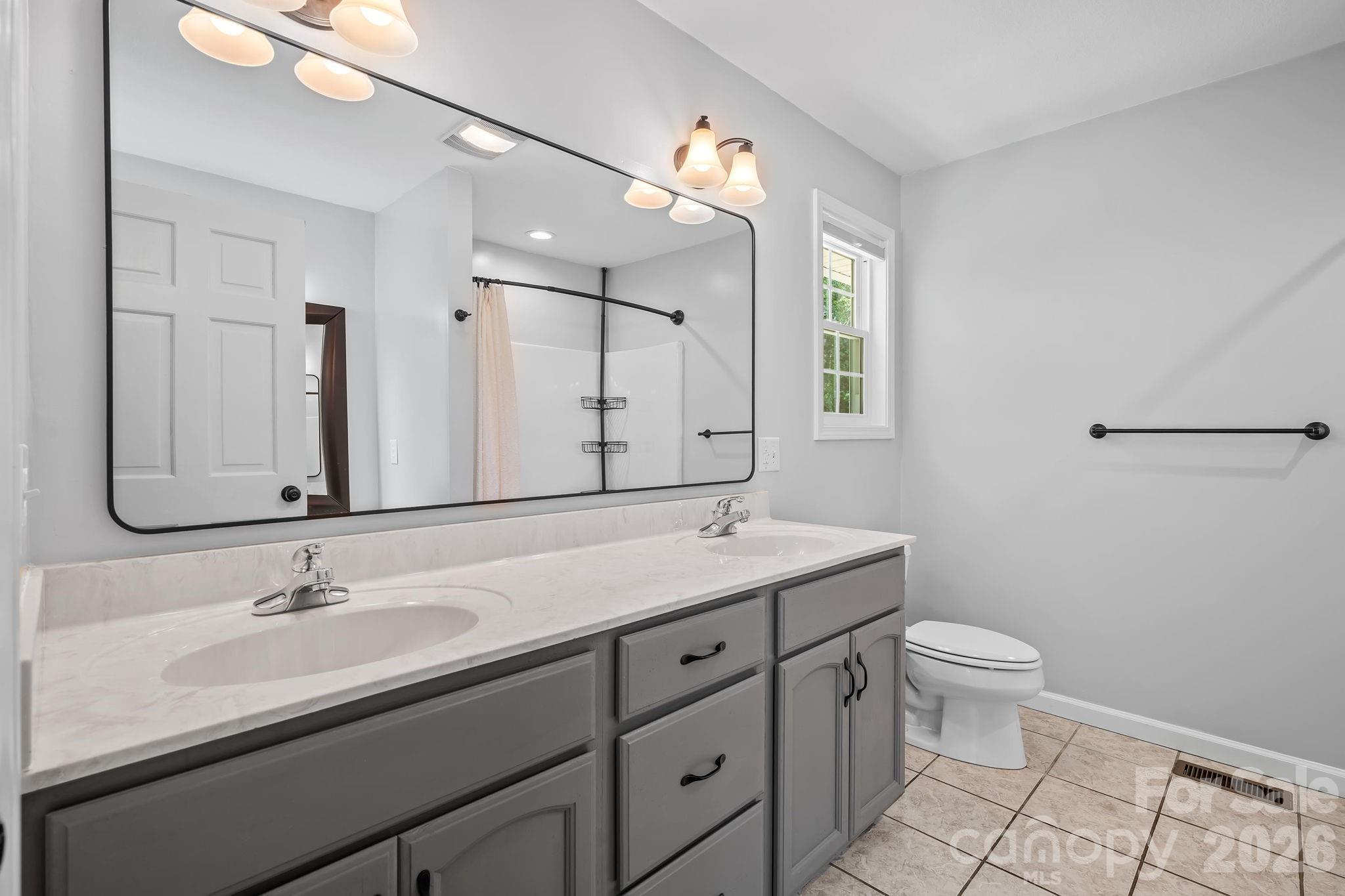 395 Spring Drive — Mars Hill