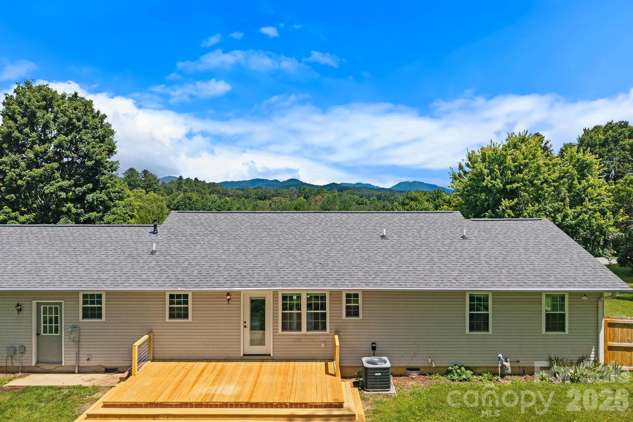 395 Spring Drive — Mars Hill