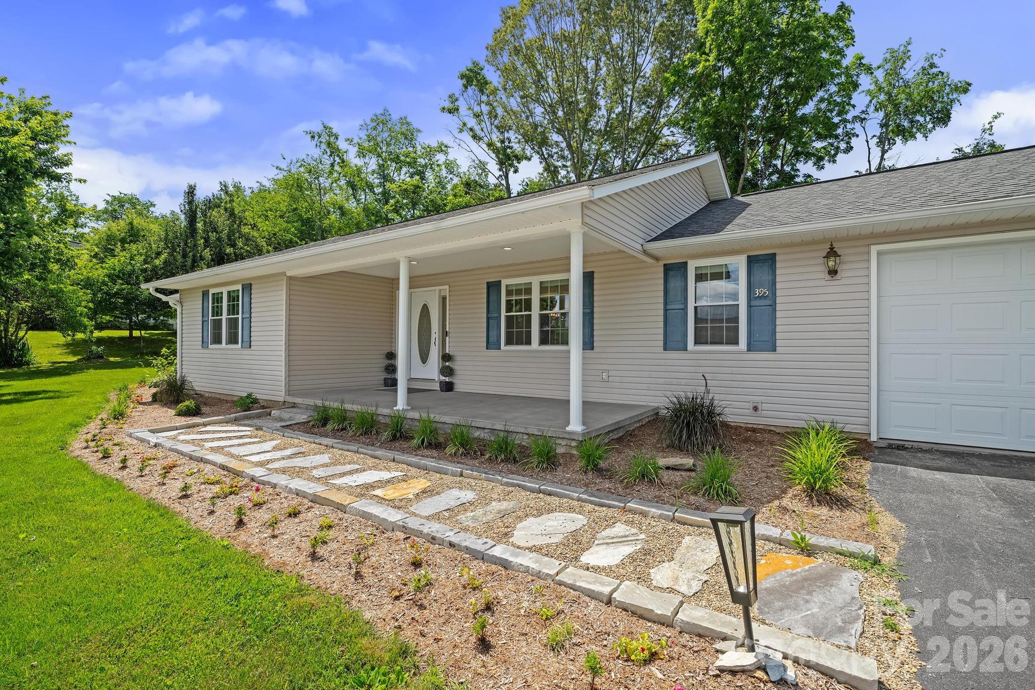 395 Spring Drive — Mars Hill