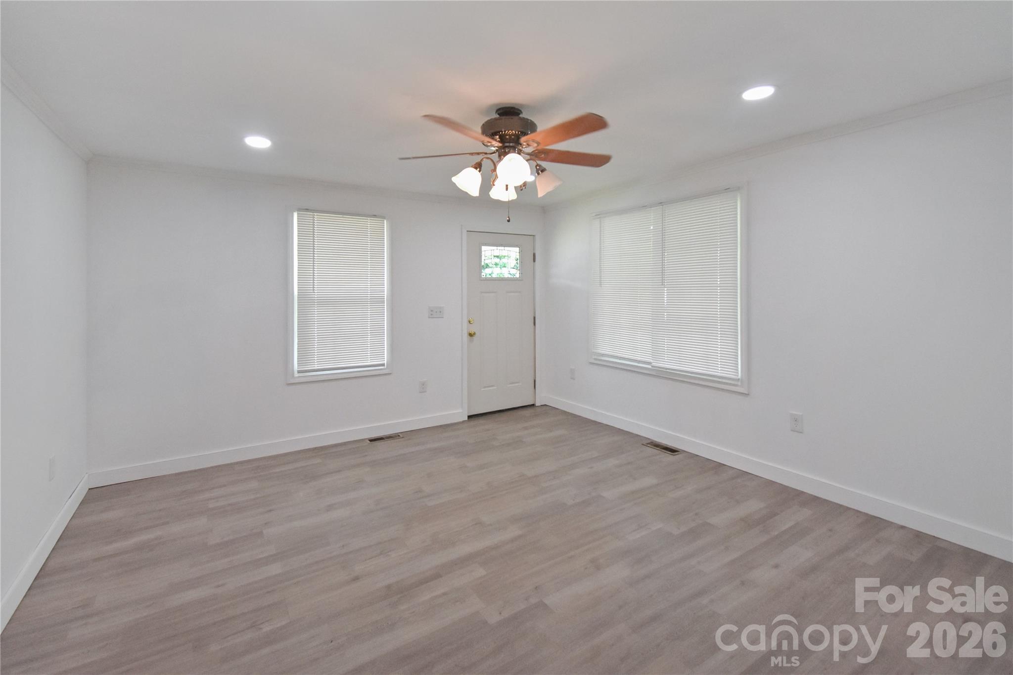 622 Green Street Loop — Marion