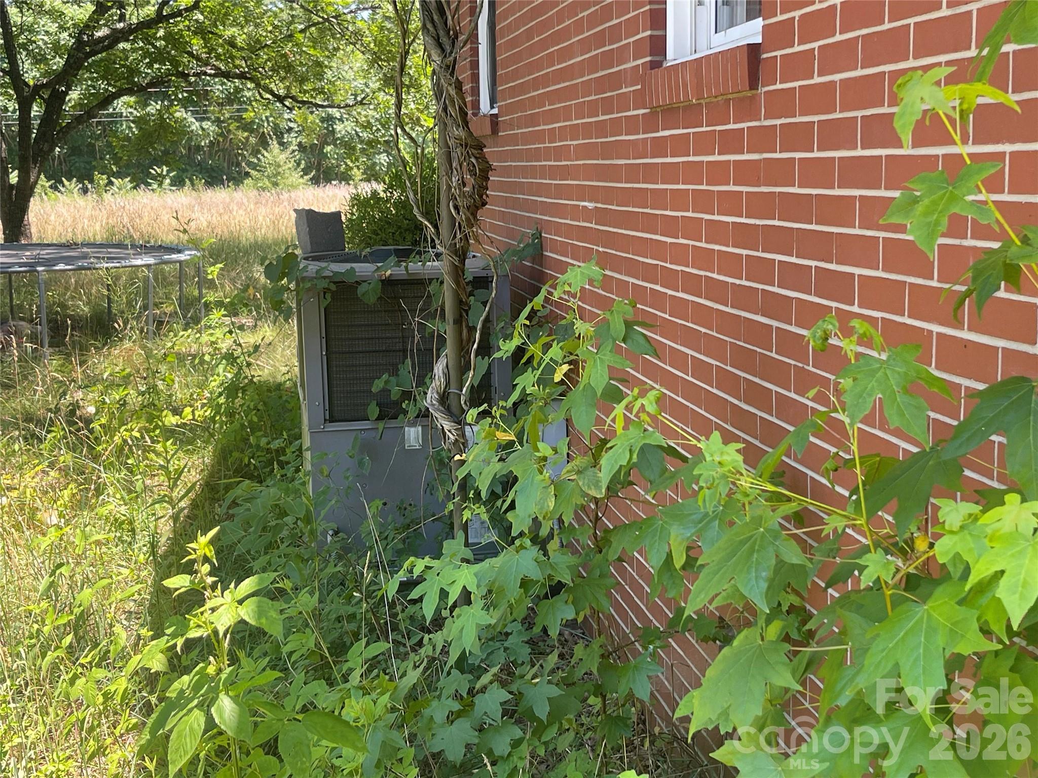 1143 Tyre Drive — Salisbury