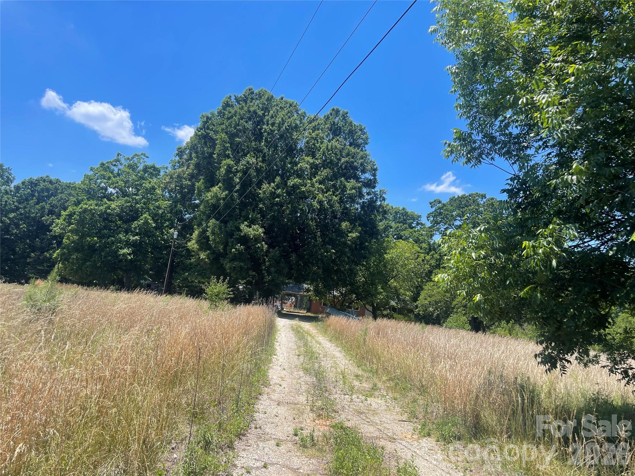 1143 Tyre Drive — Salisbury