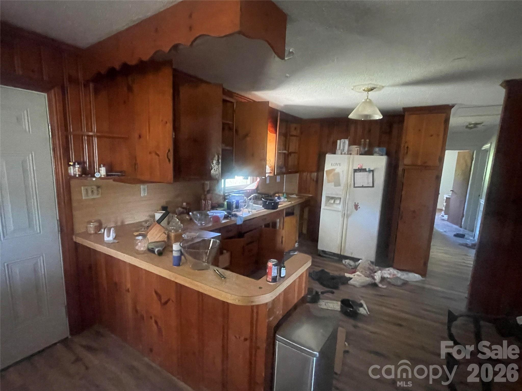 1143 Tyre Drive — Salisbury