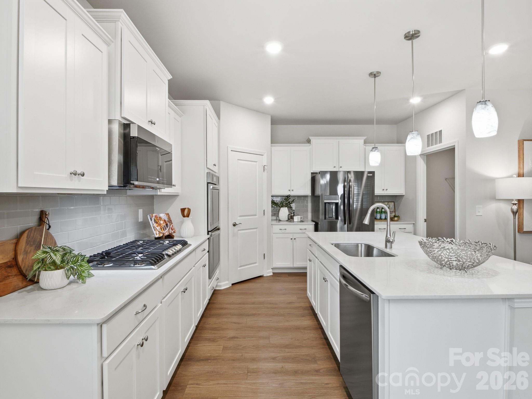 4047 Havenport Circle — Tega Cay
