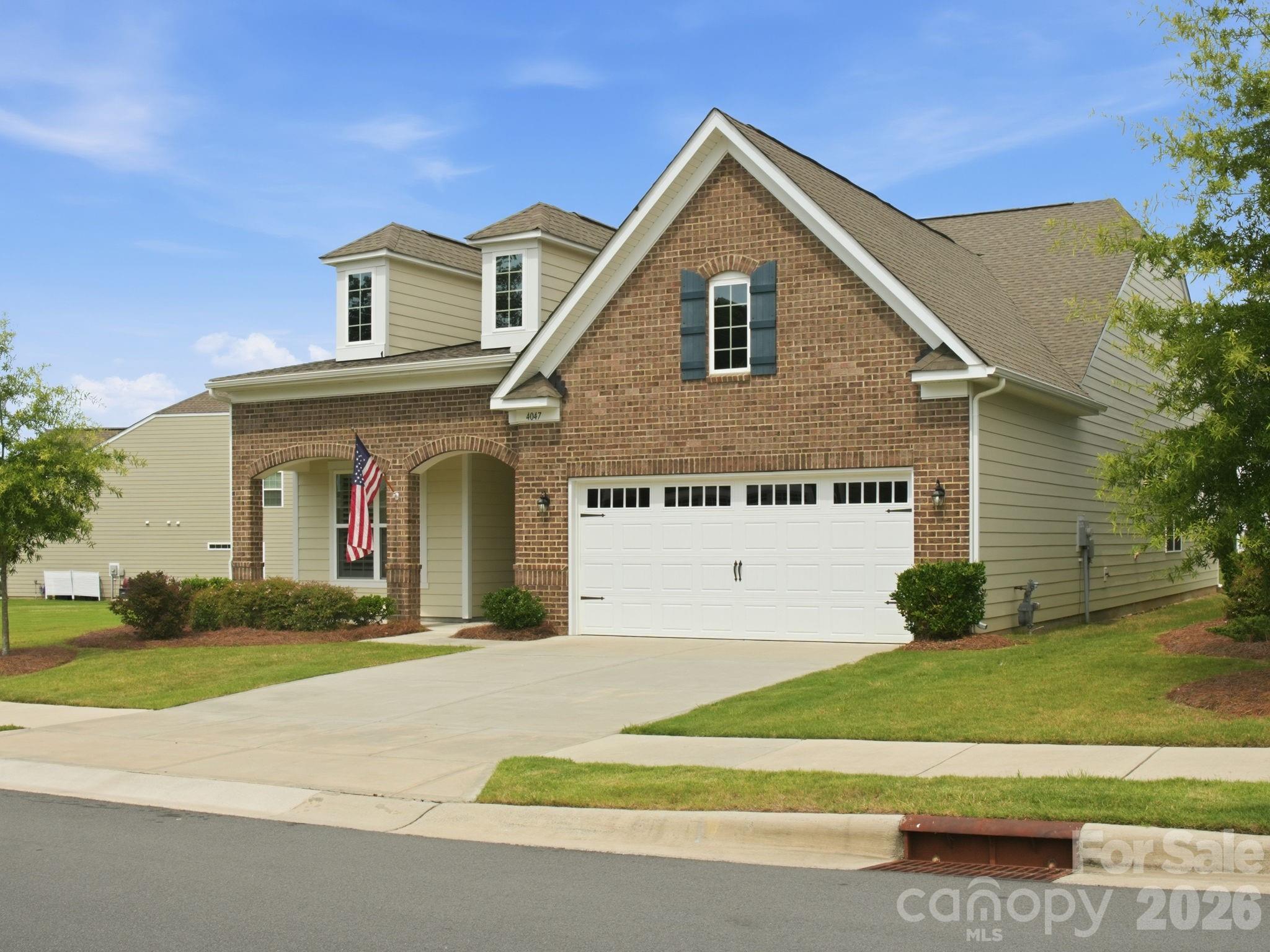4047 Havenport Circle — Tega Cay