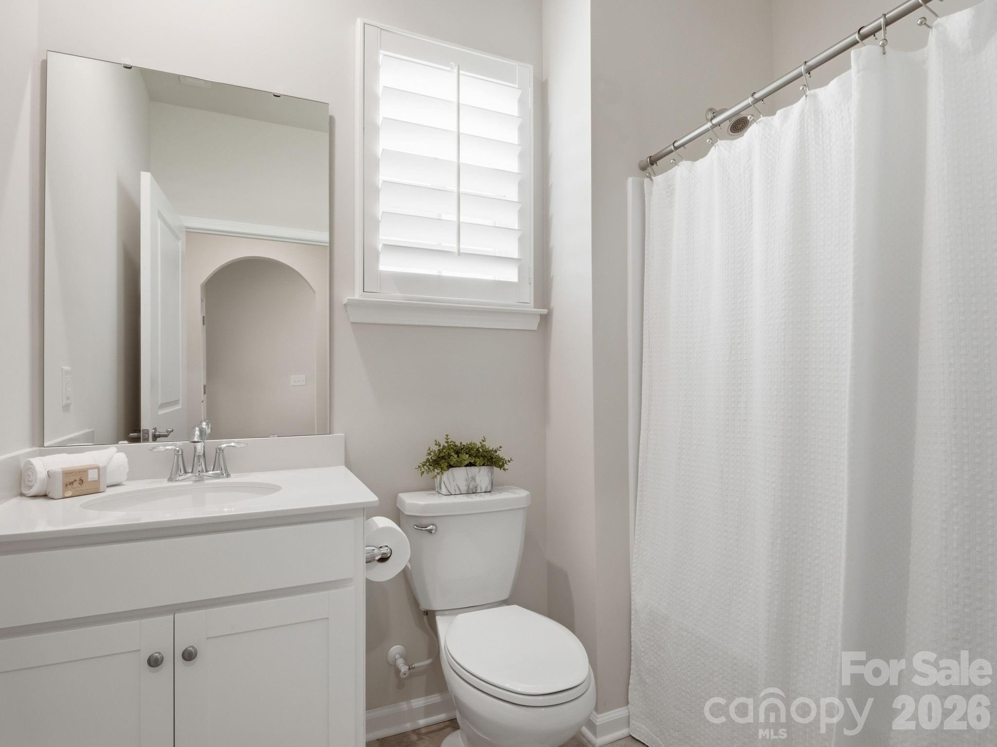 4047 Havenport Circle — Tega Cay
