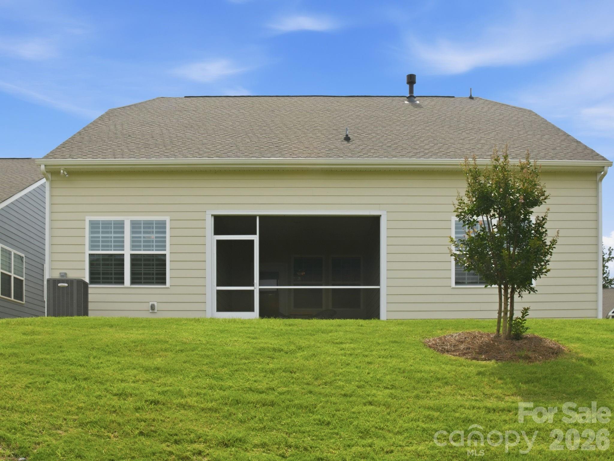 4047 Havenport Circle — Tega Cay