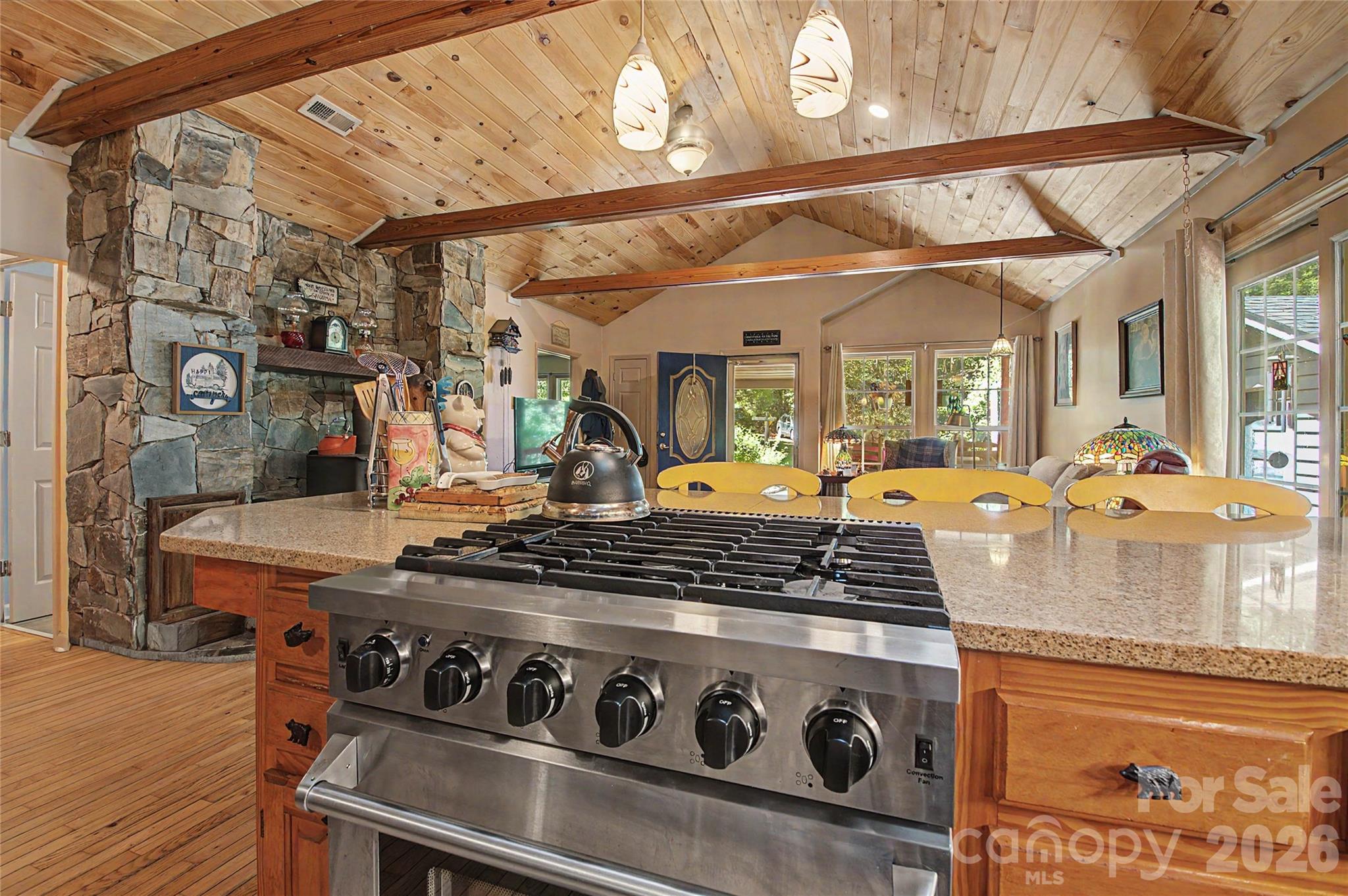 76 Winsome Trail — Hendersonville