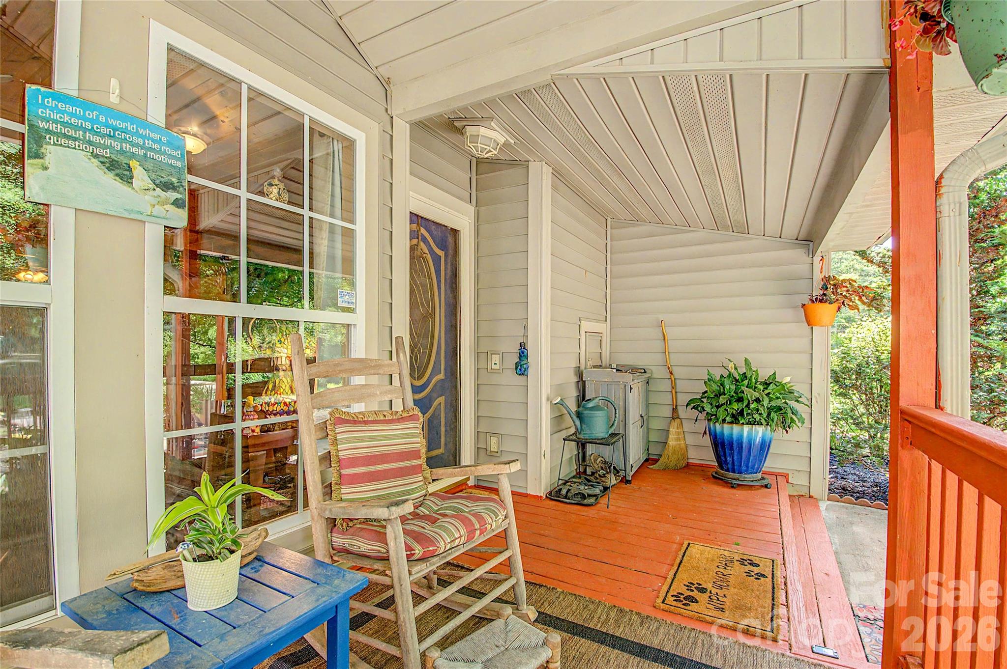 76 Winsome Trail — Hendersonville