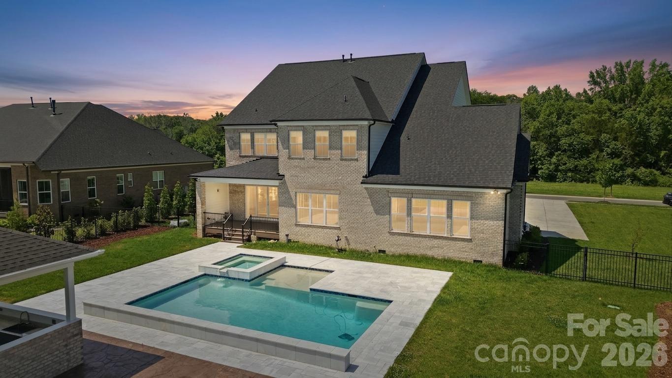 128 Ellison Way — Marvin