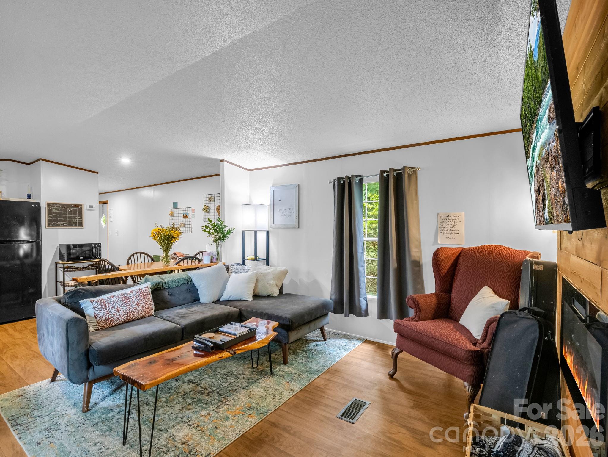 14 Penelope Street — Black Mountain