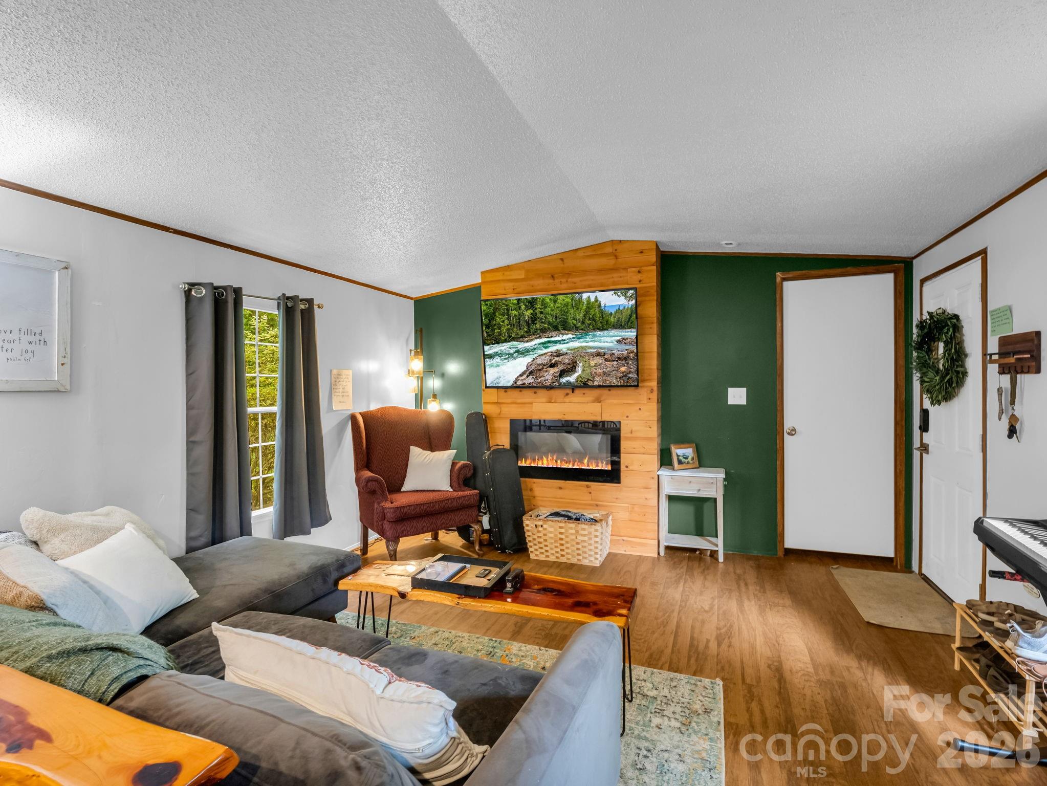 14 Penelope Street — Black Mountain