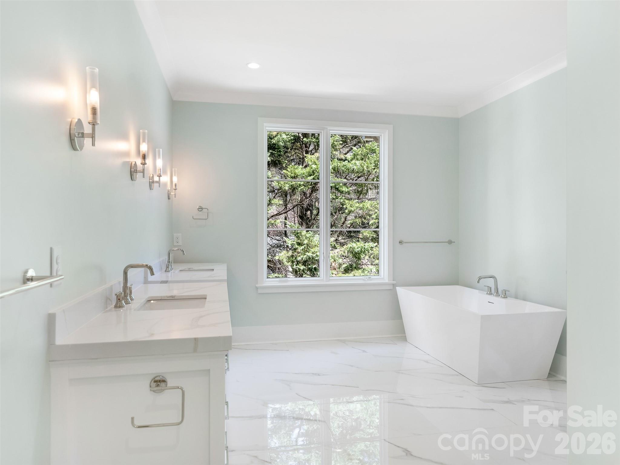 6740 Newhall Road — Charlotte